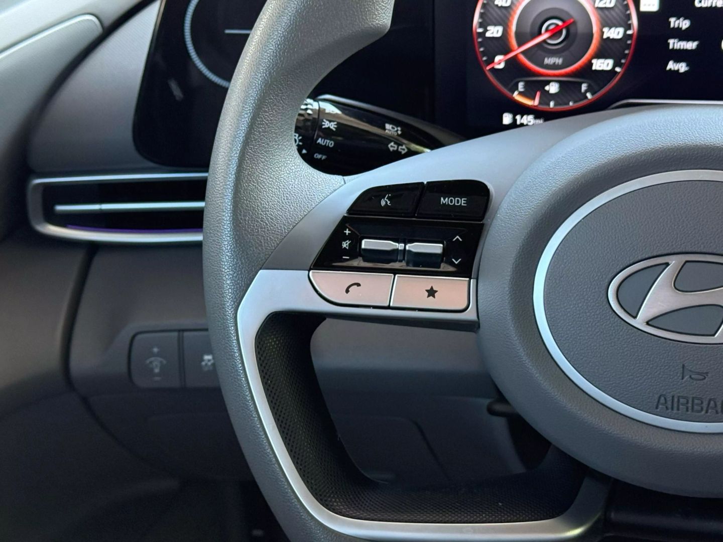 2024 Hyundai Elantra - Image 34