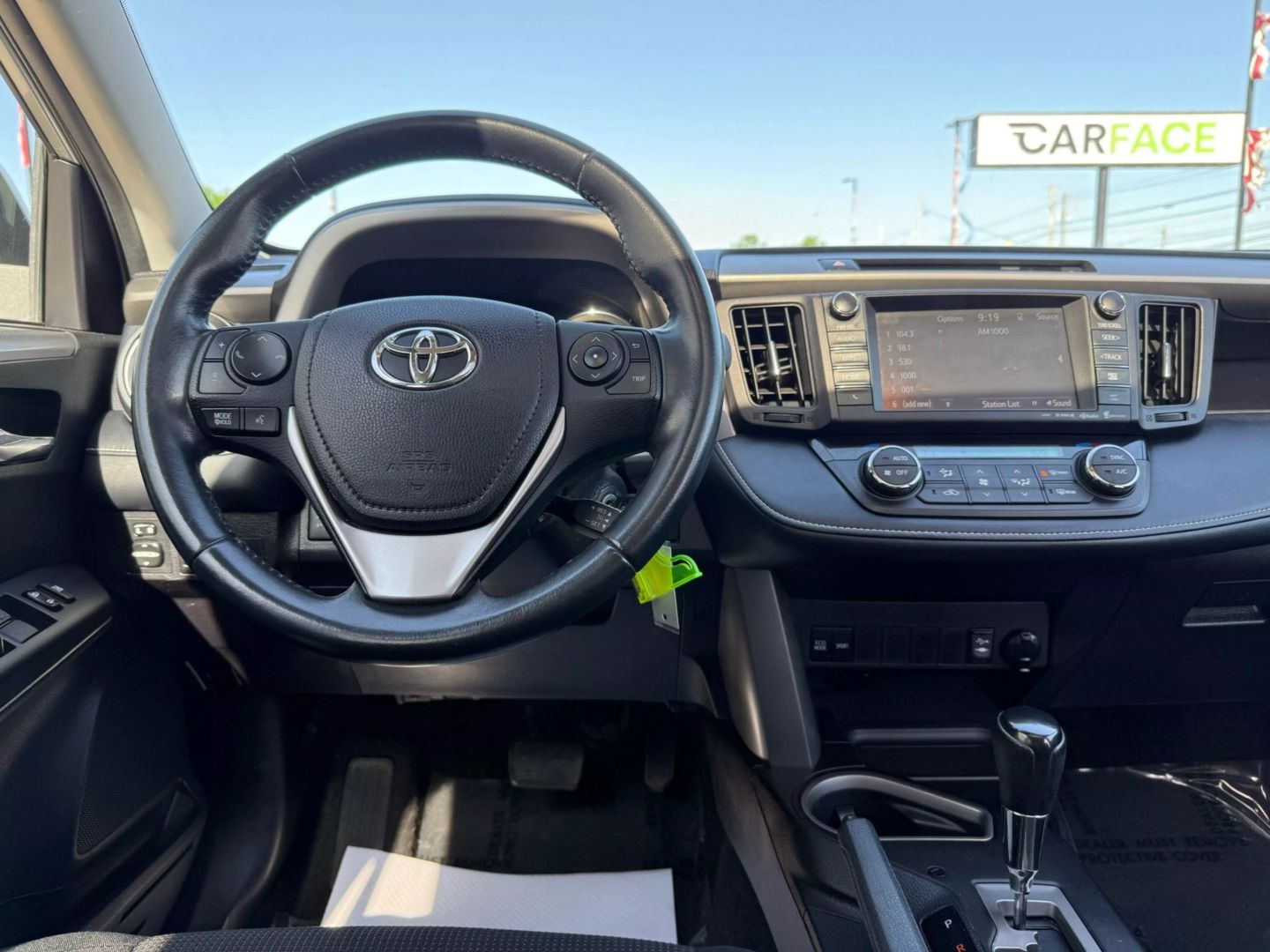 2016 Toyota Rav4 - Image 28