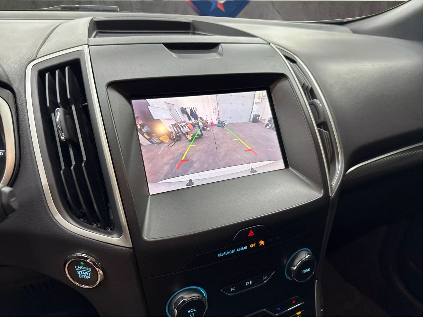 2020 Ford Edge - Image 22