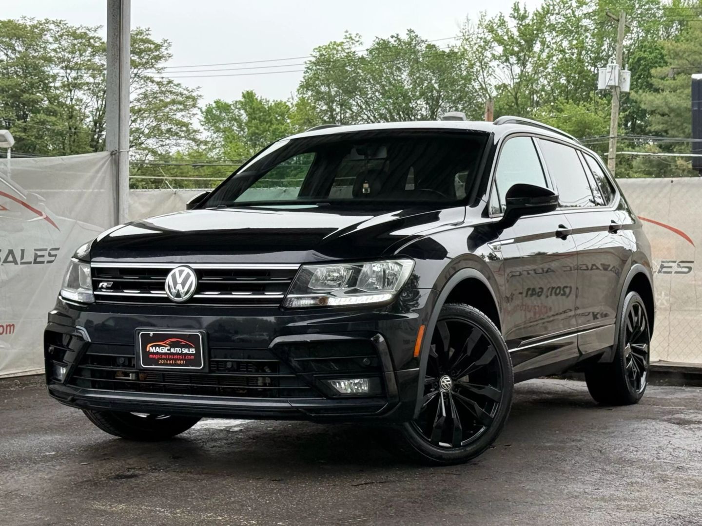 2021 Volkswagen Tiguan - Image 1