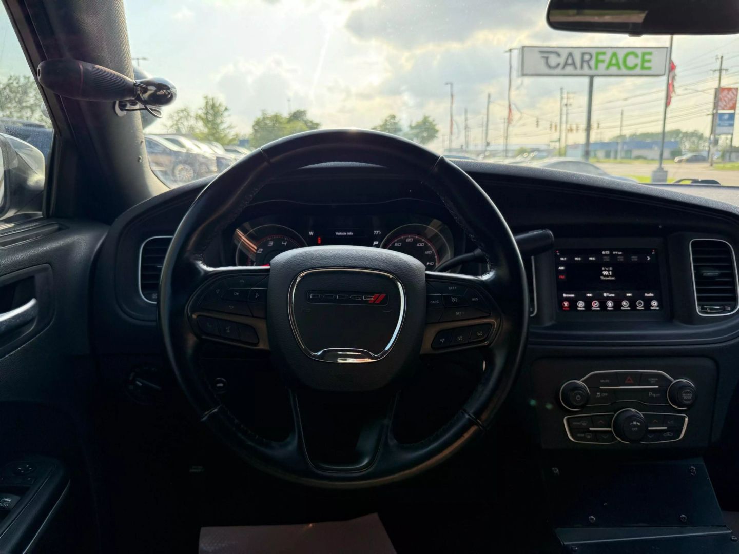 2021 Dodge Charger - Image 24