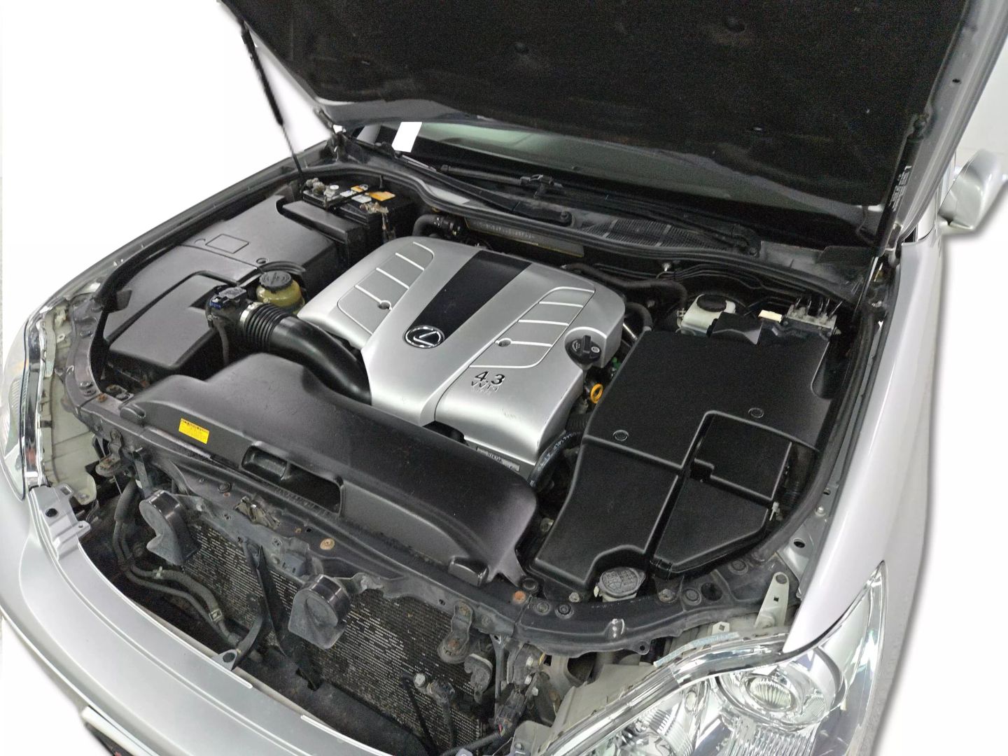 2004 Lexus Ls - Image 11