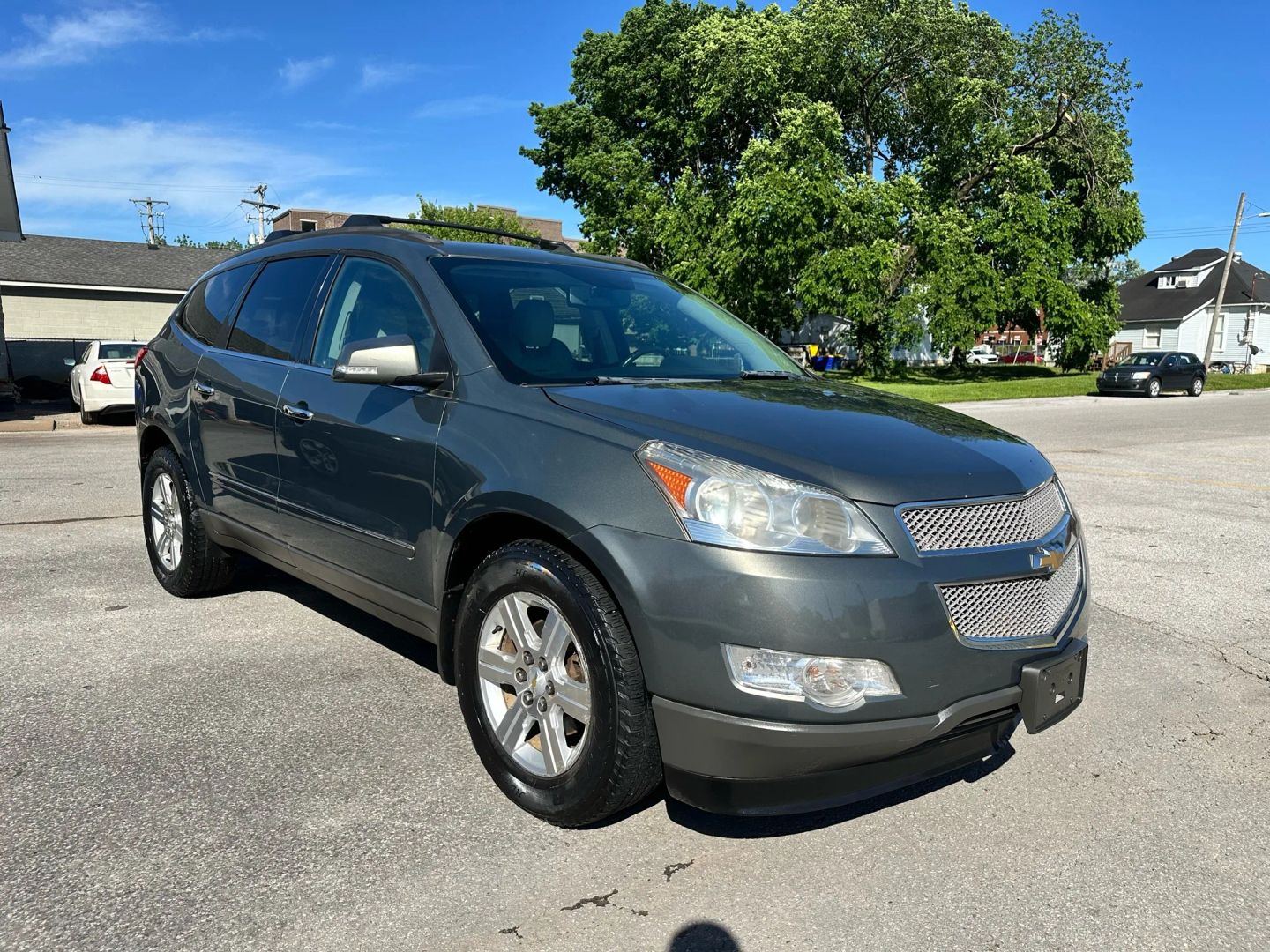 Image 2 of 2011 CHEVROLET TRAVERSE