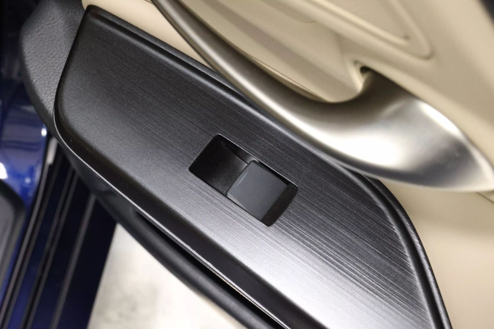2020 Lexus Es - Image 66