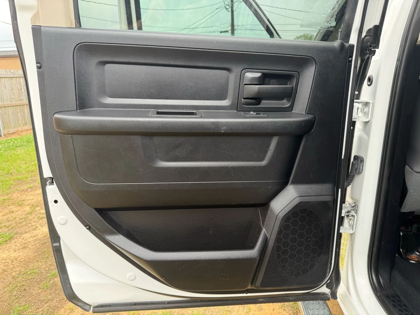 2017 Ram 5500 Crew Cab & Chassis - Image 15
