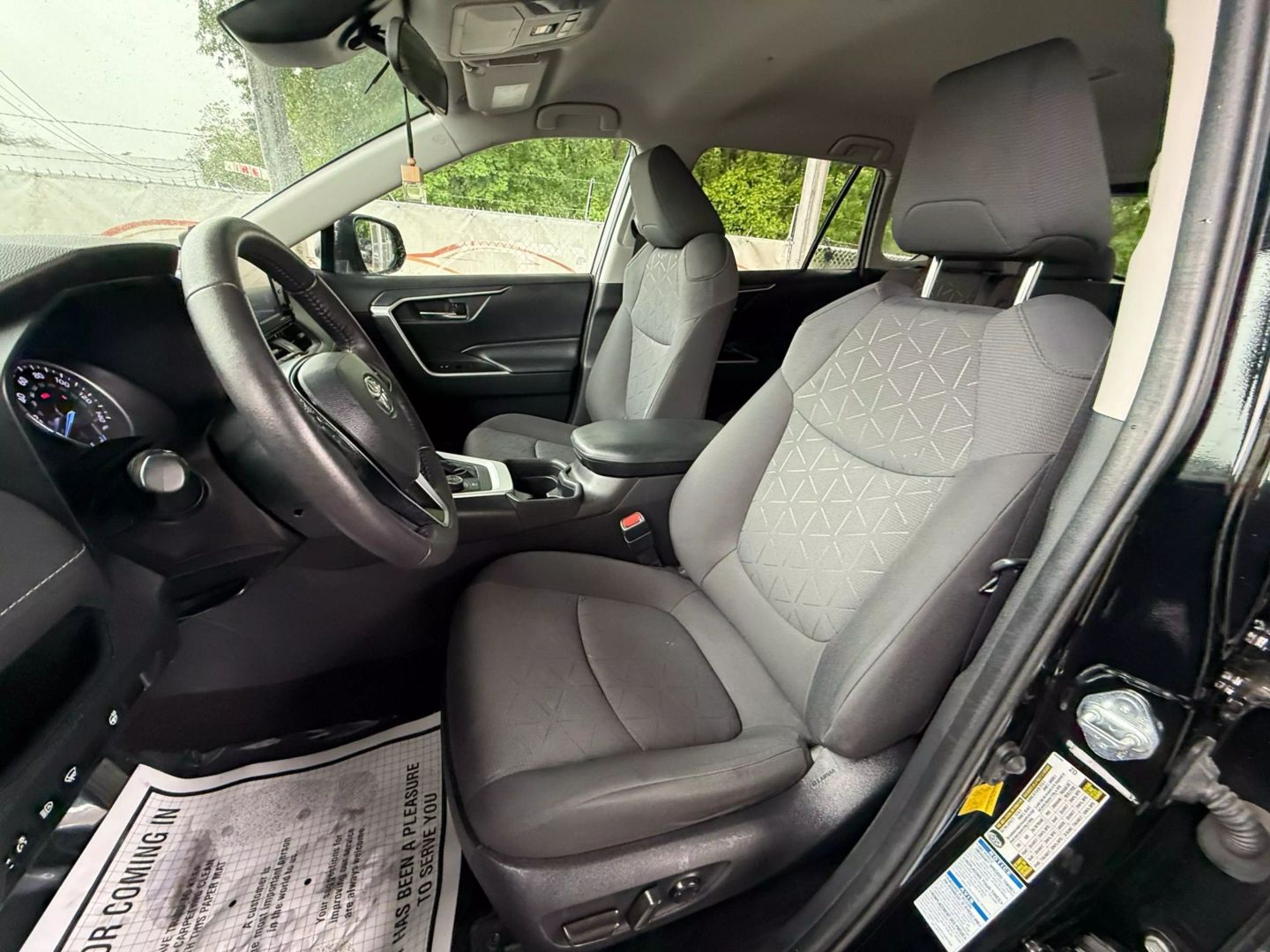 2021 Toyota Rav4 Hybrid - Image 15