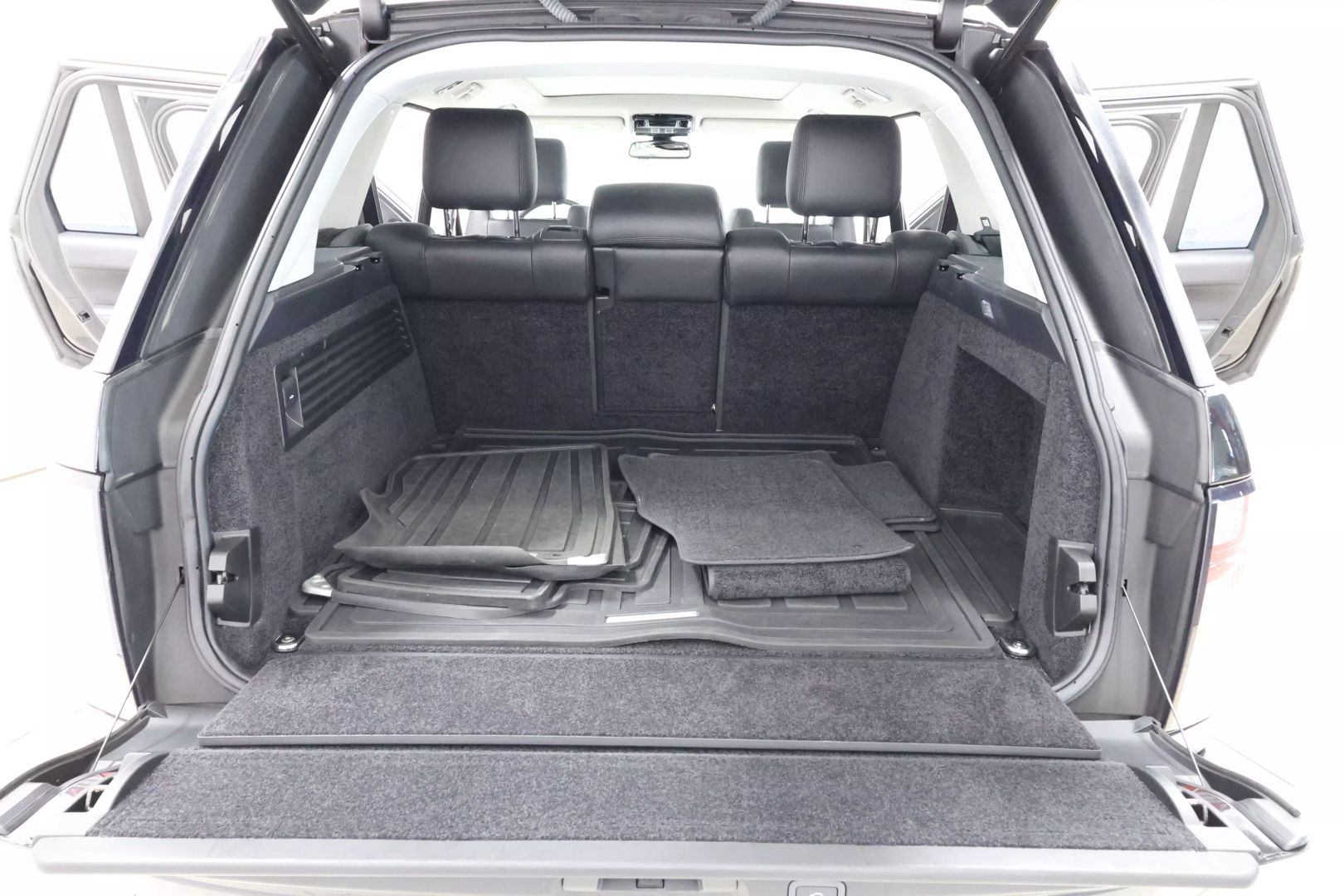 2016 Land Rover Range Rover - Image 71