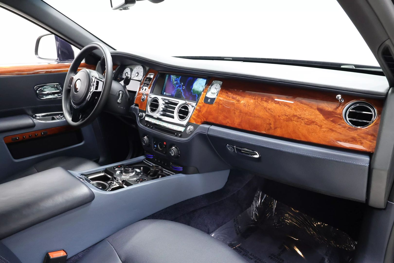 2012 Rolls-royce Ghost - Image 113