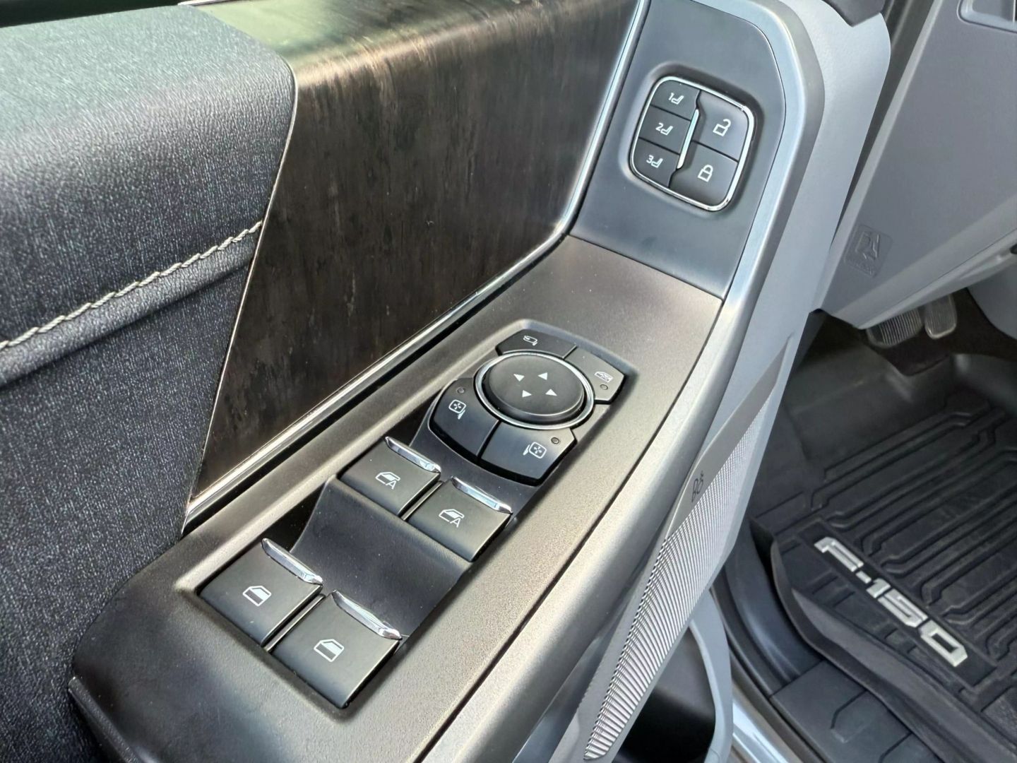 2021 Ford F150 Supercrew Cab - Image 14