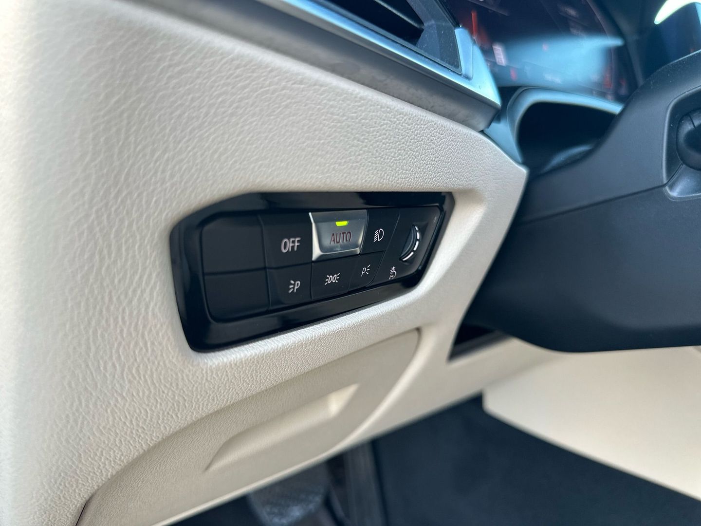 2020 BMW 3 SERIES SEDAN 4-CYL, TURBO, 2.0 LITER 330I SEDAN 4D