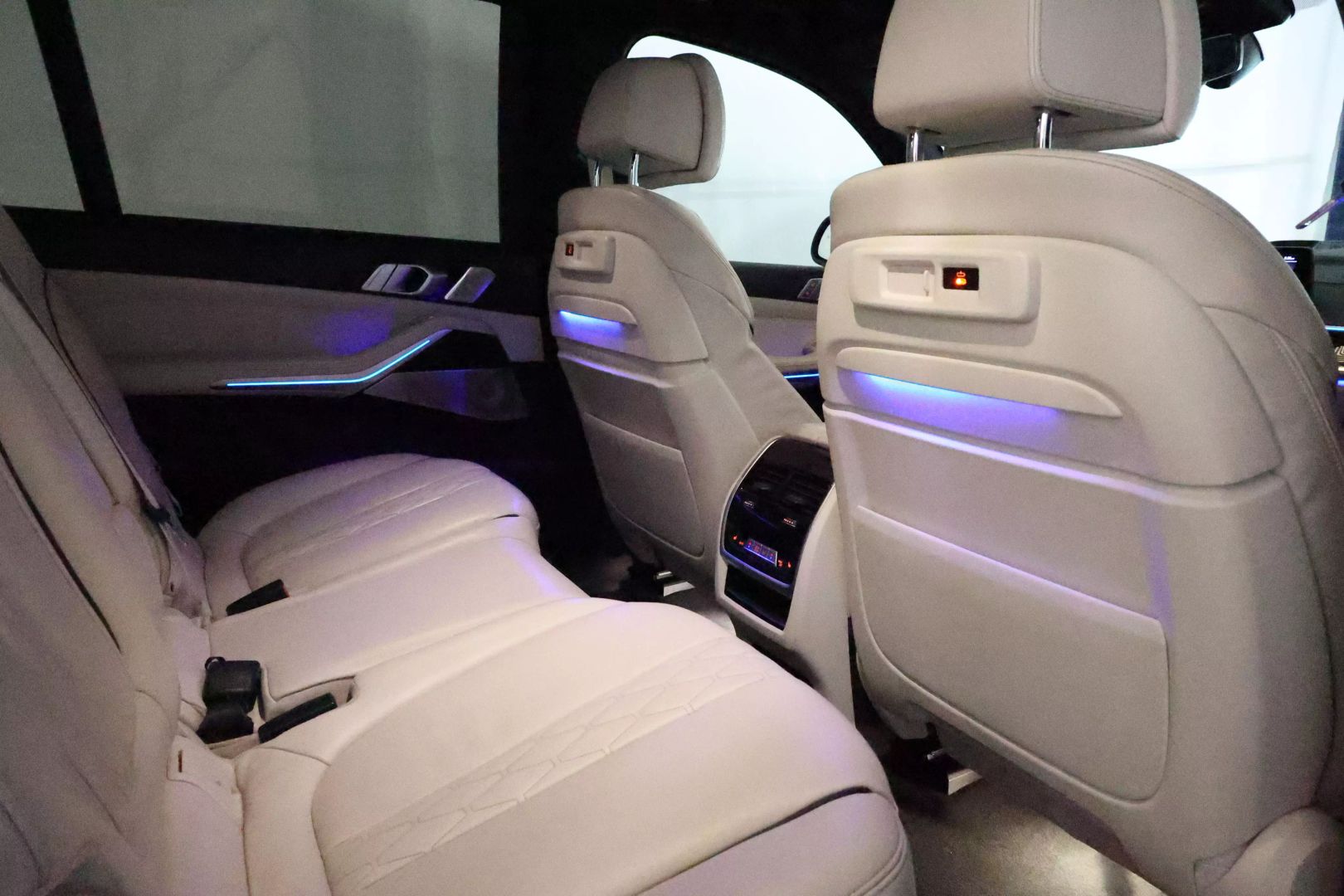 2019 Bmw X7 - Image 121