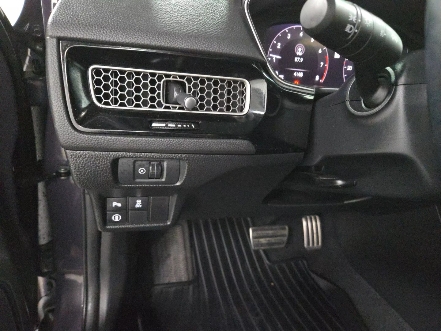 2022 Honda Civic - Image 19