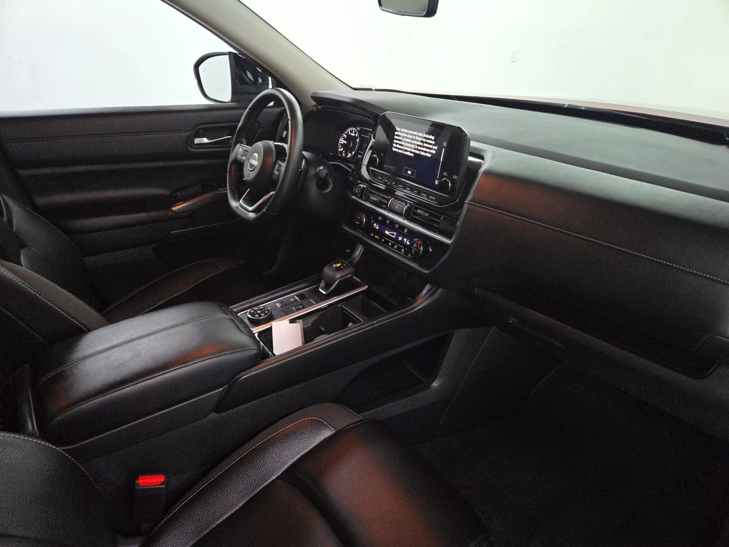 2023 Nissan Pathfinder - Image 27