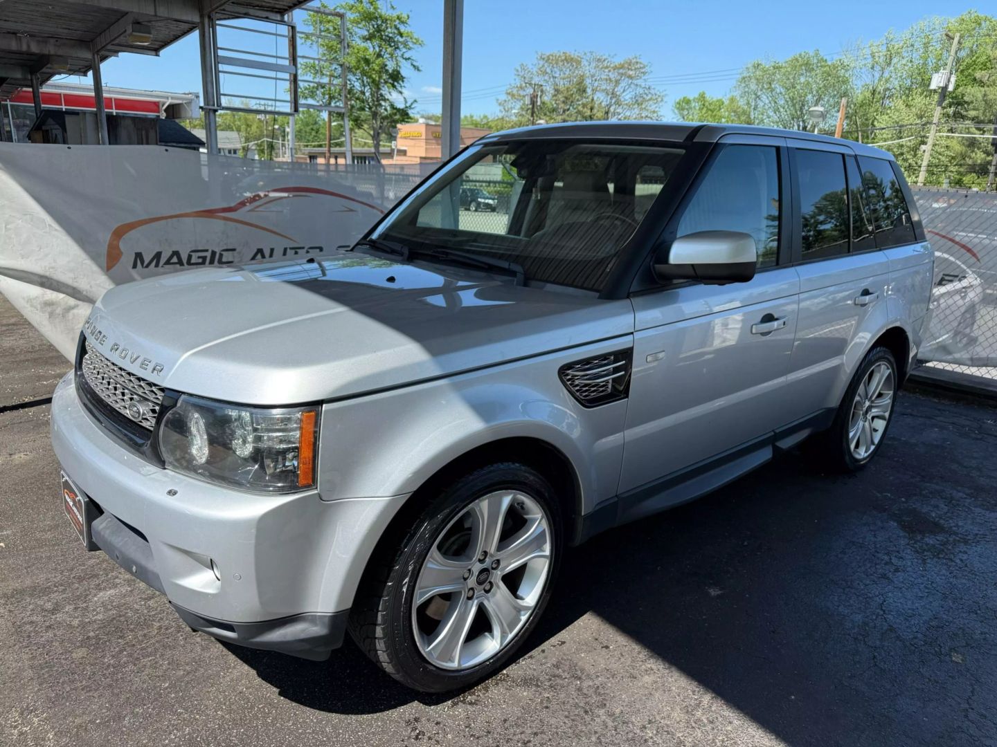 2013 Land Rover Range Rover Sport - Image 8