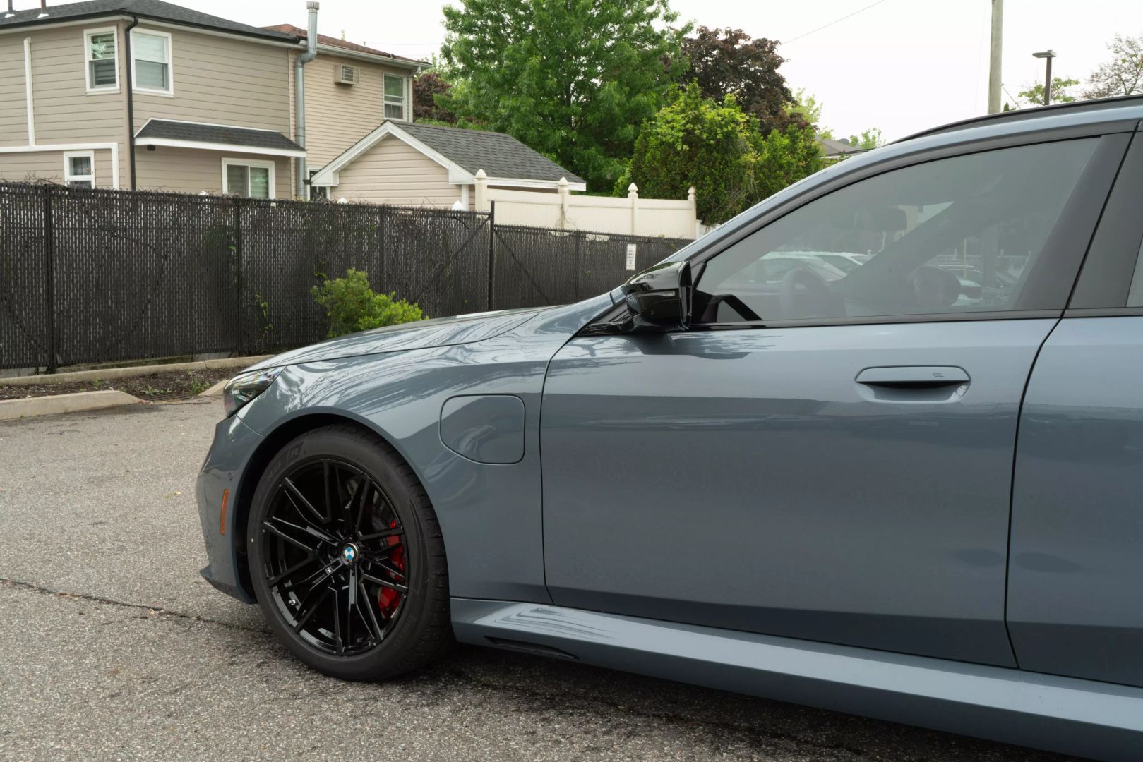 2025 Bmw M5 - Image 13