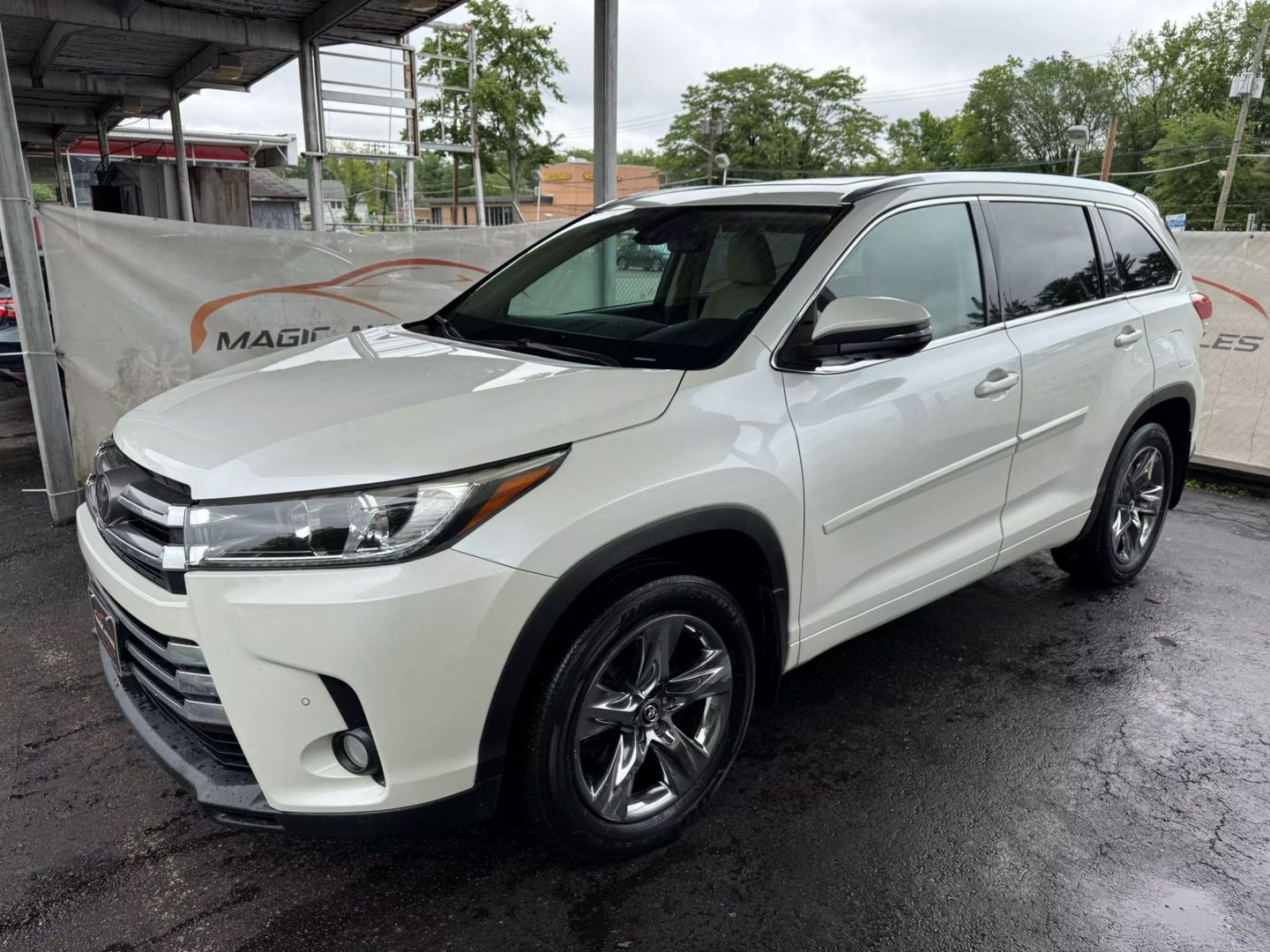 2018 Toyota Highlander - Image 8