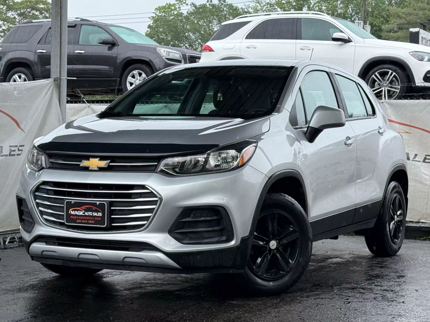 2020 Chevrolet Trax - Image 1