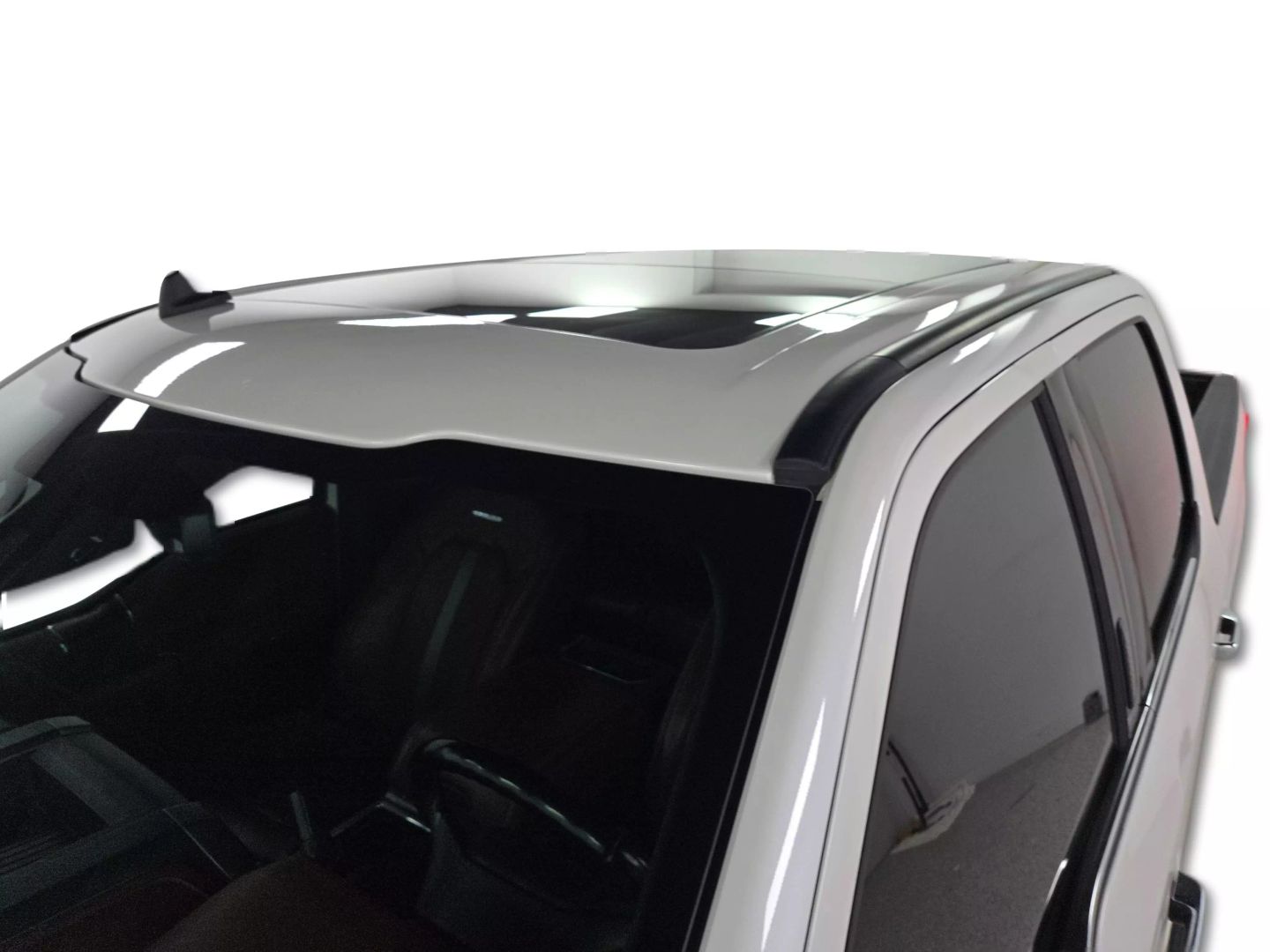 2019 Ford F350 Super Duty Crew Cab - Image 13