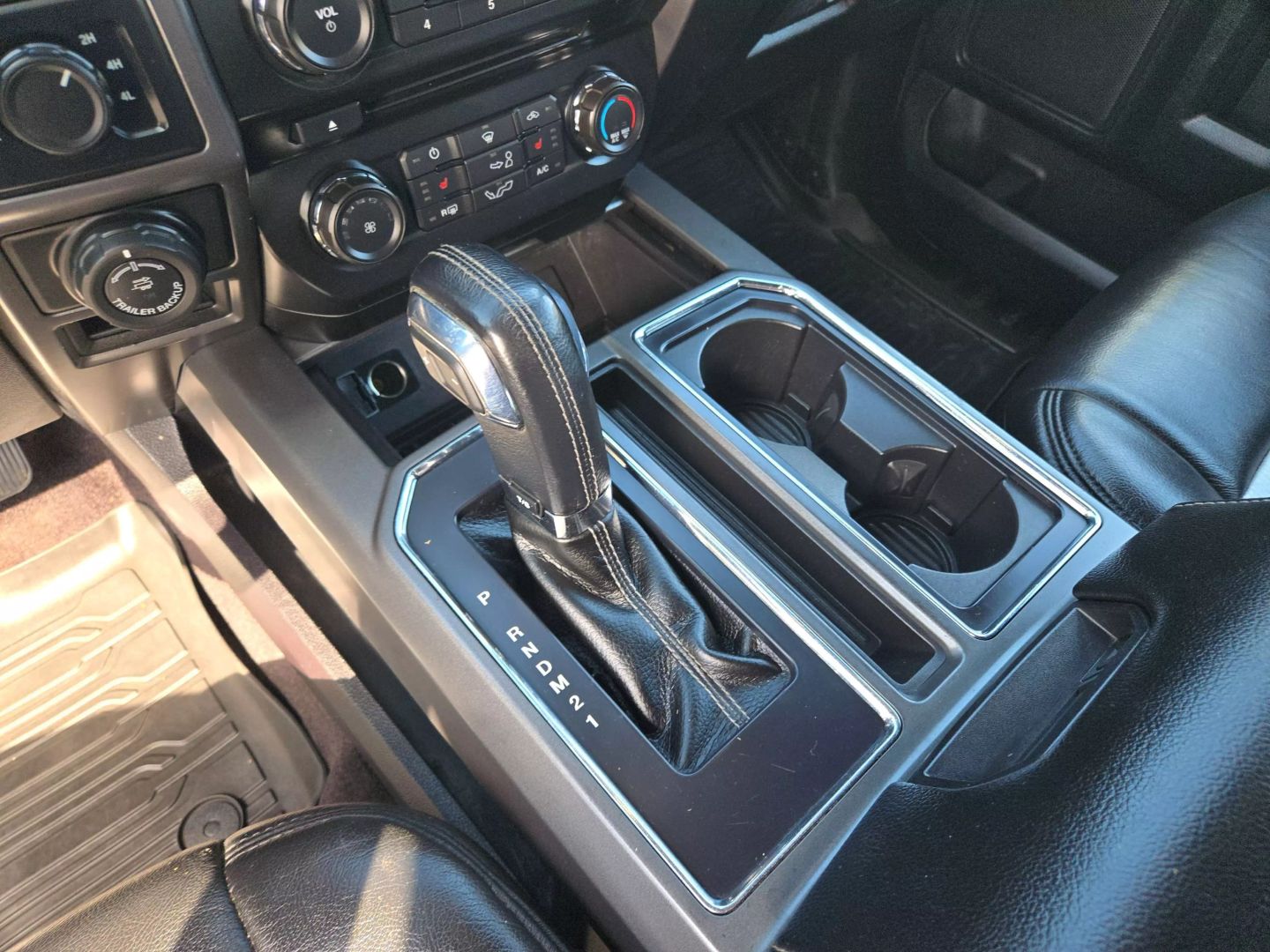 2016 Ford F150 Supercrew Cab - Image 15