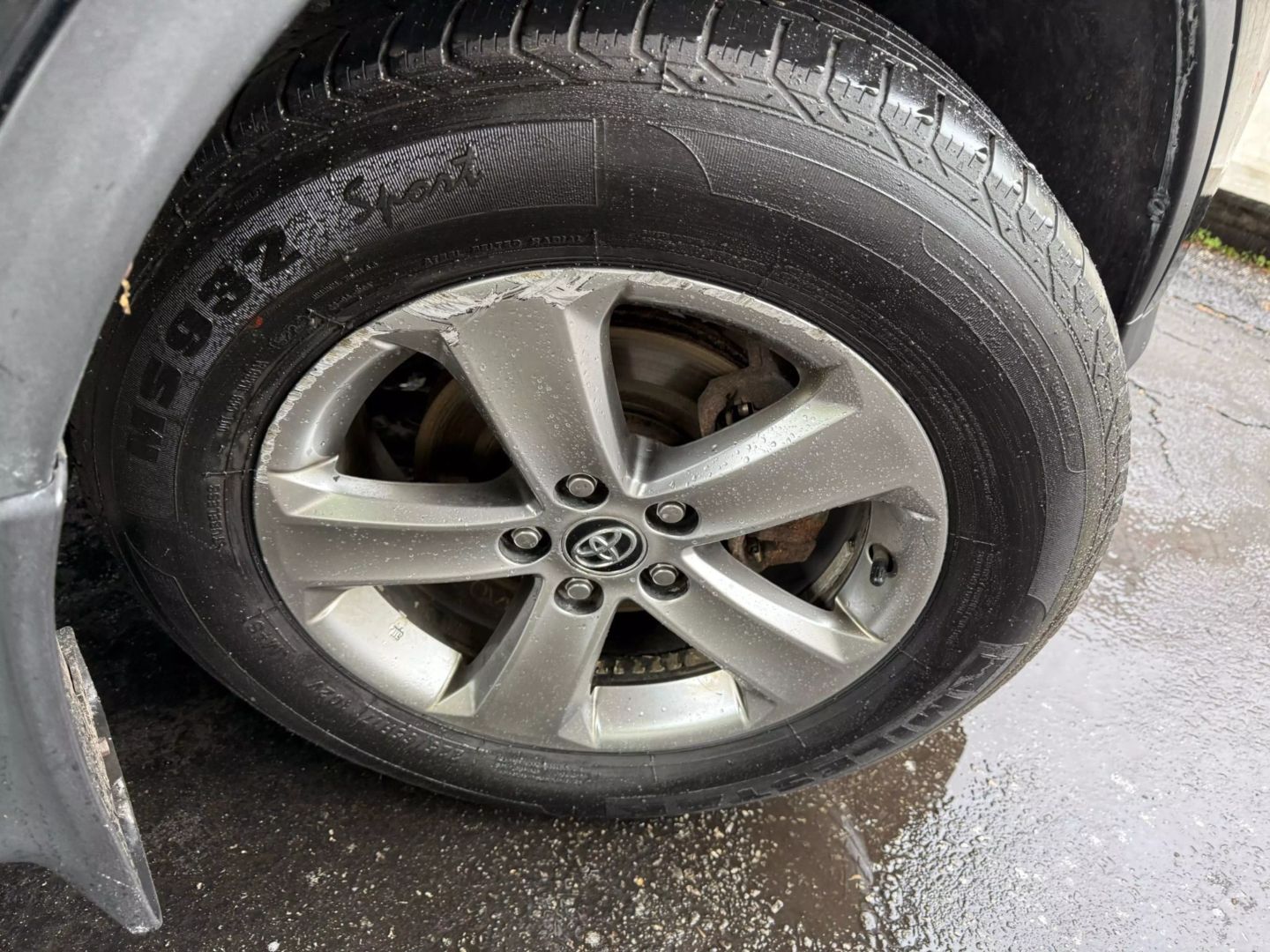 2015 Toyota Rav4 - Image 47