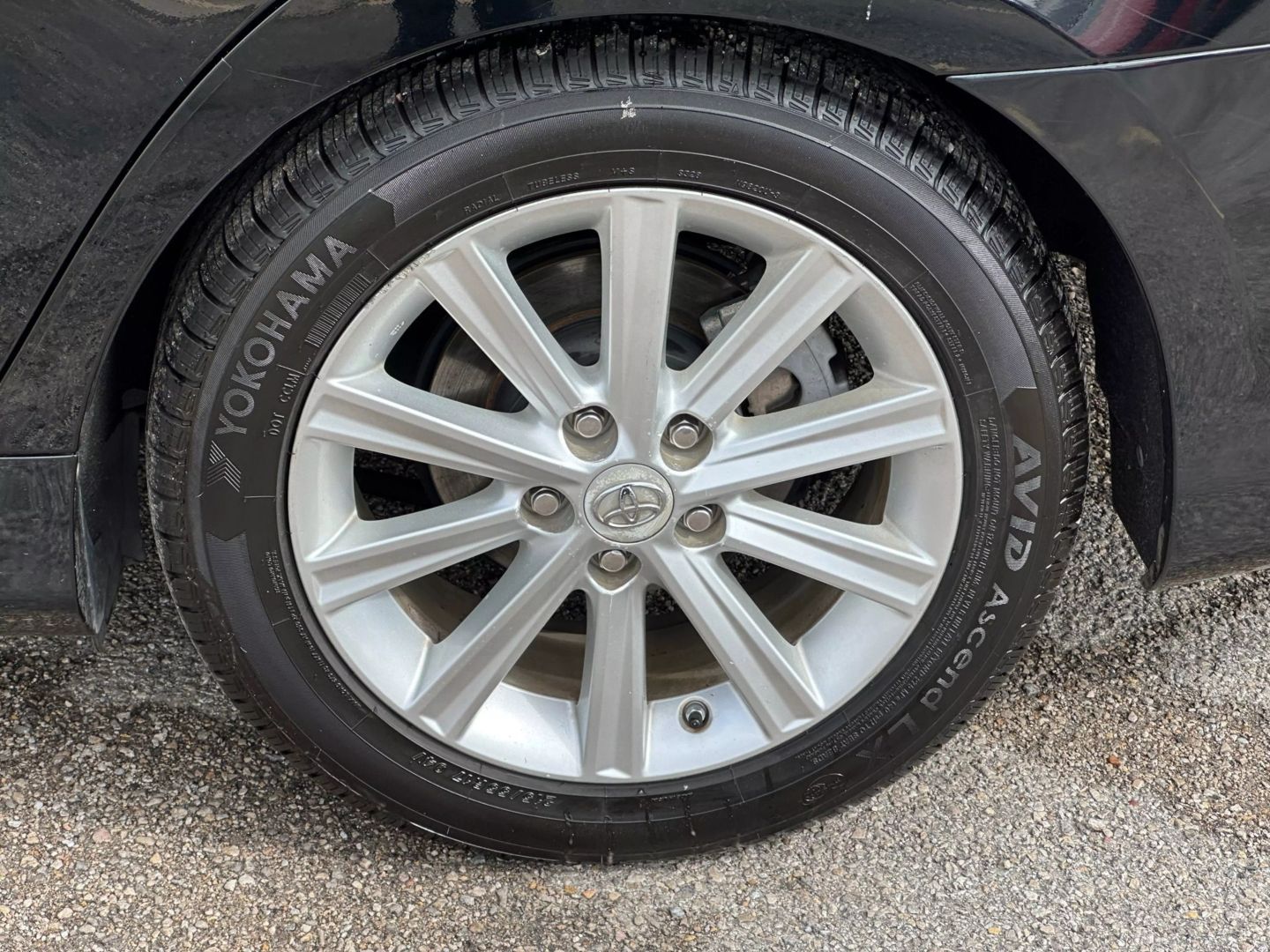 2012 Toyota Camry - Image 40