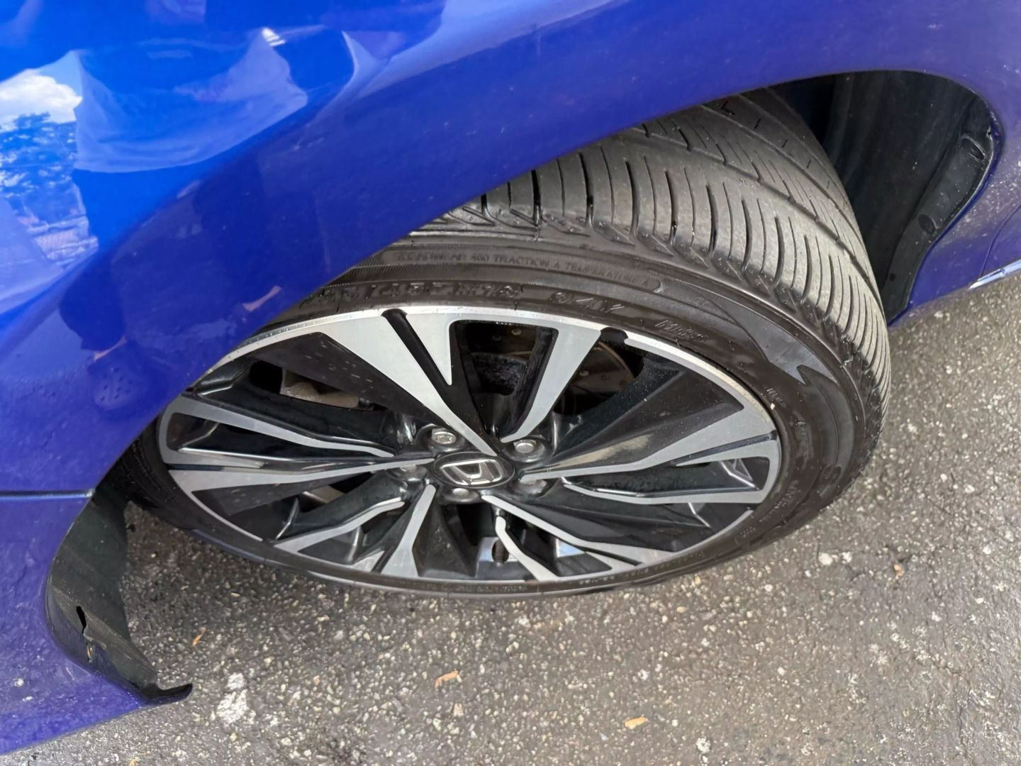 2017 Honda Accord - Image 34