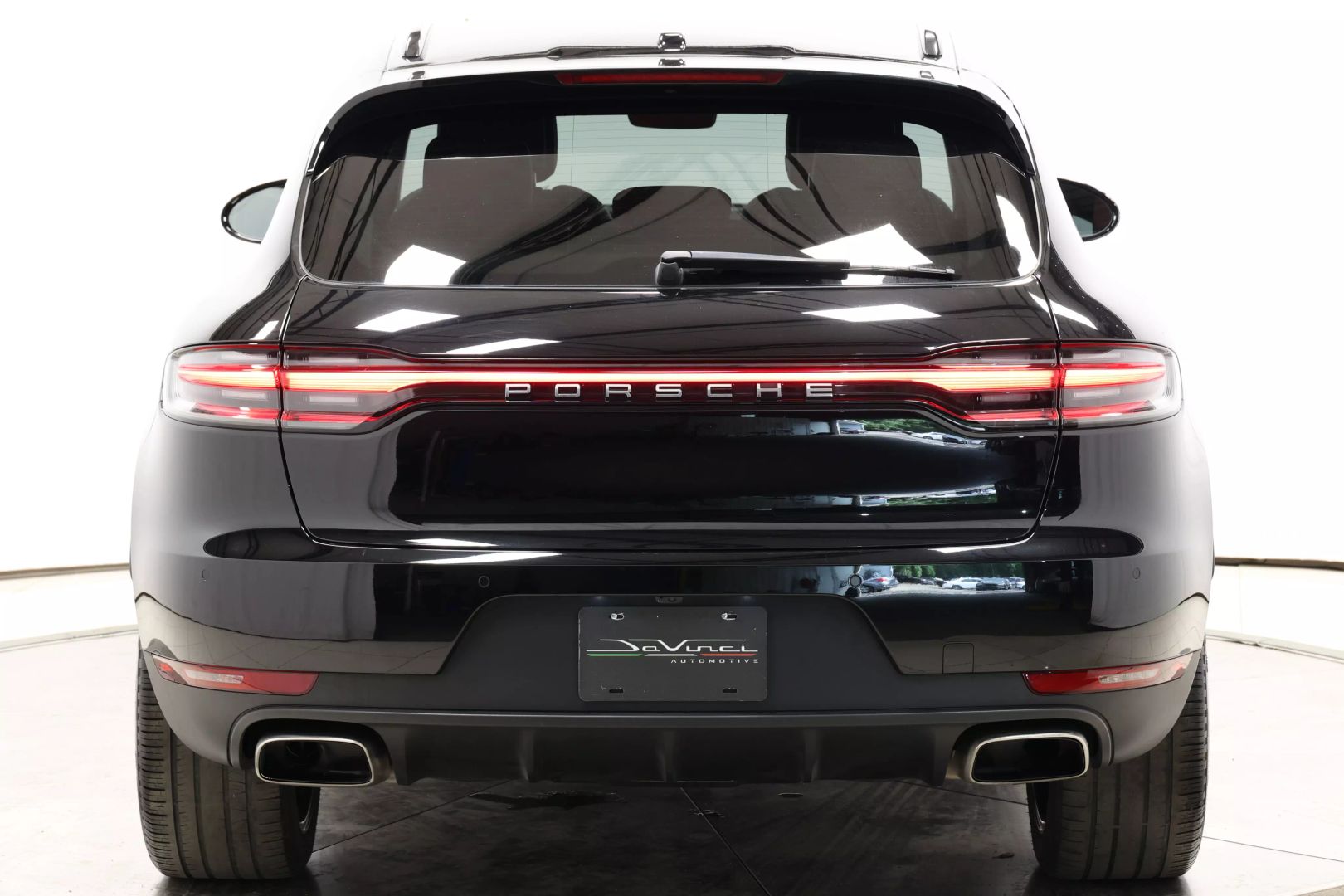 2021 Porsche Macan - Image 55