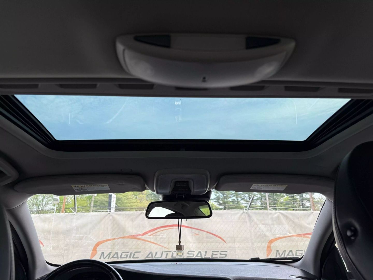 2014 Volvo S60 - Image 37