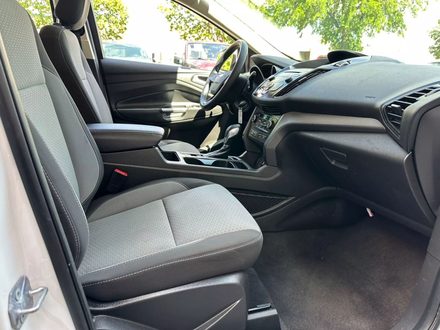 2018 Ford Escape - Image 20