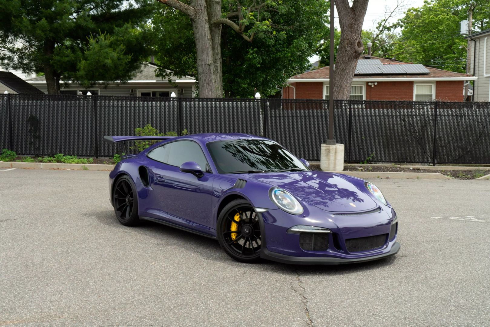 2016 Porsche 911 - Image 2