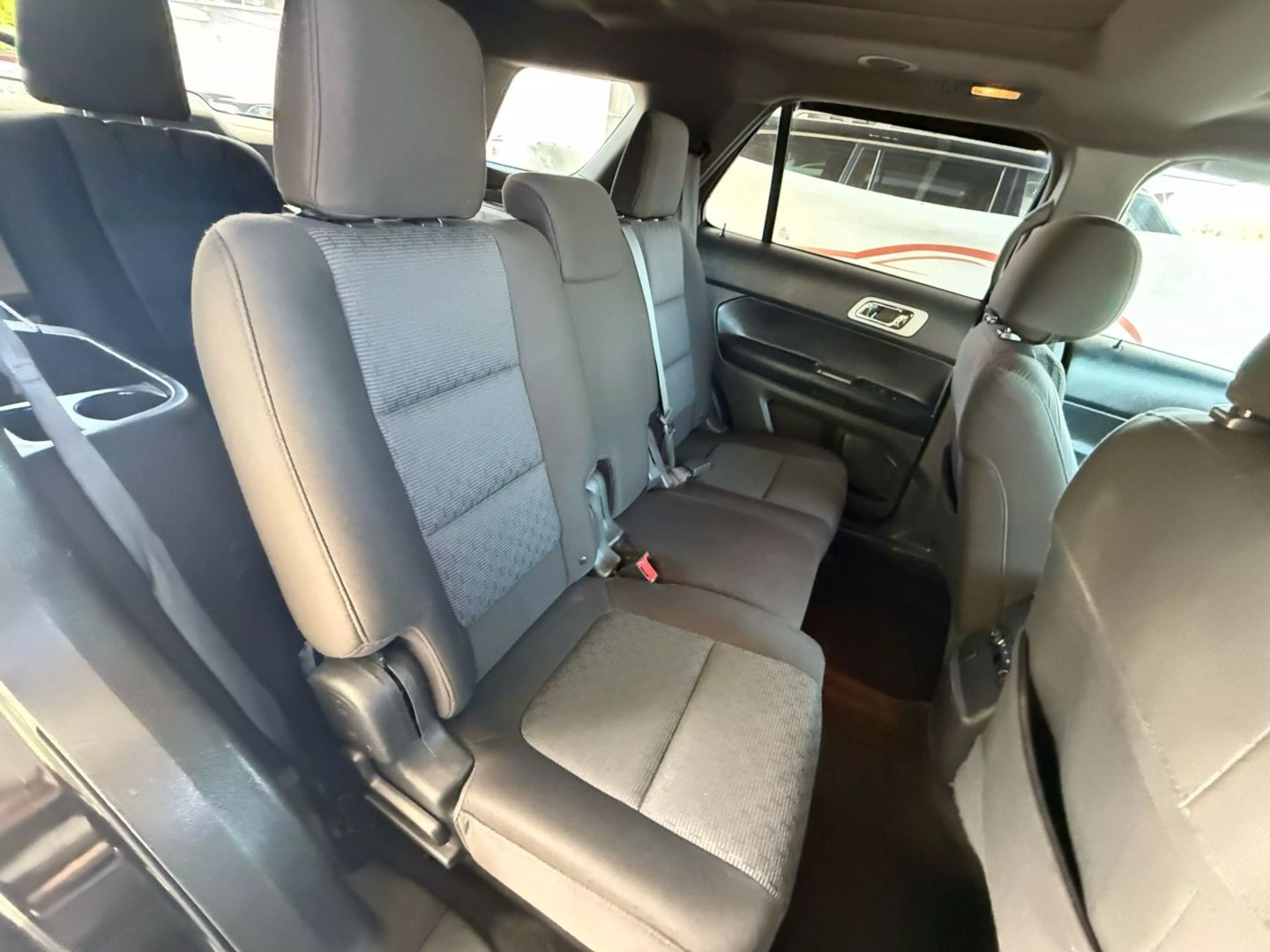 2013 Ford Explorer - Image 24