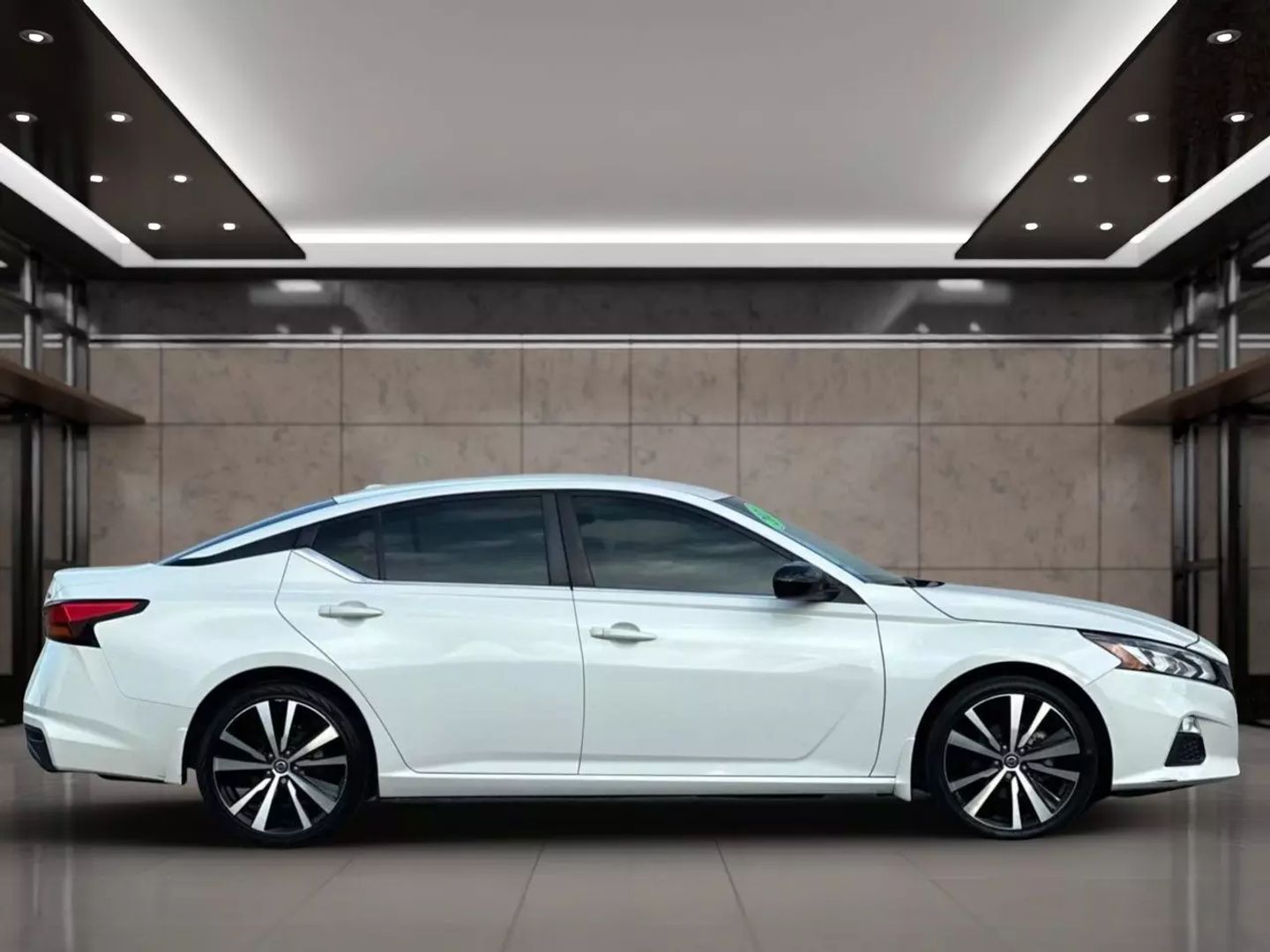 2021 NISSAN ALTIMA SEDAN 4-CYL, 2.5 LITER 2.5 SR SEDAN 4D