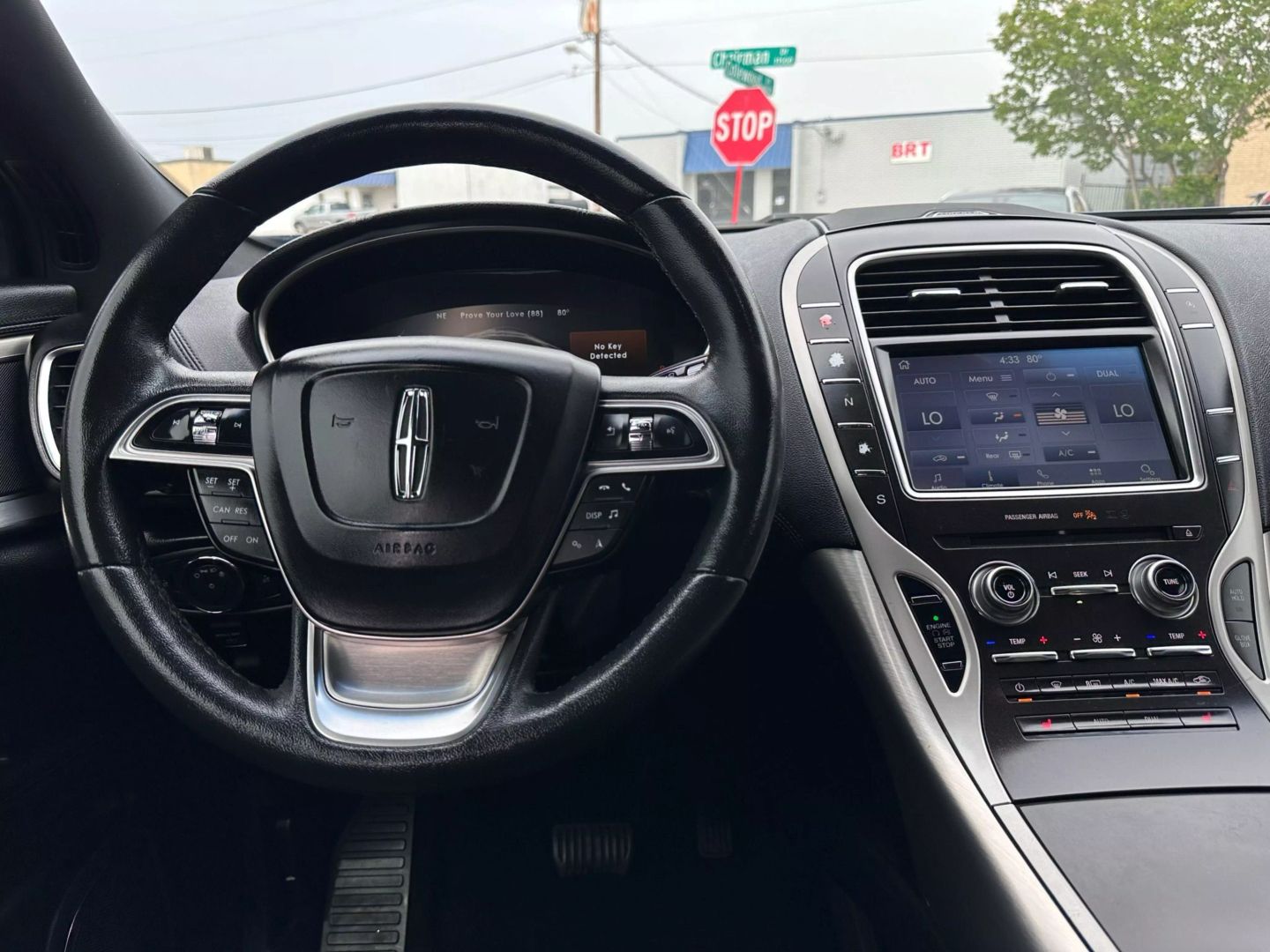 2019 Lincoln Nautilus - Image 26