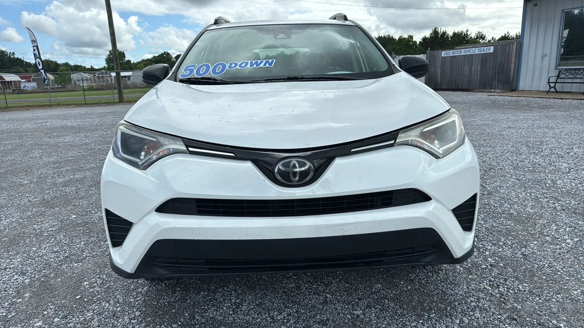 Image 2 of 2017 TOYOTA RAV4