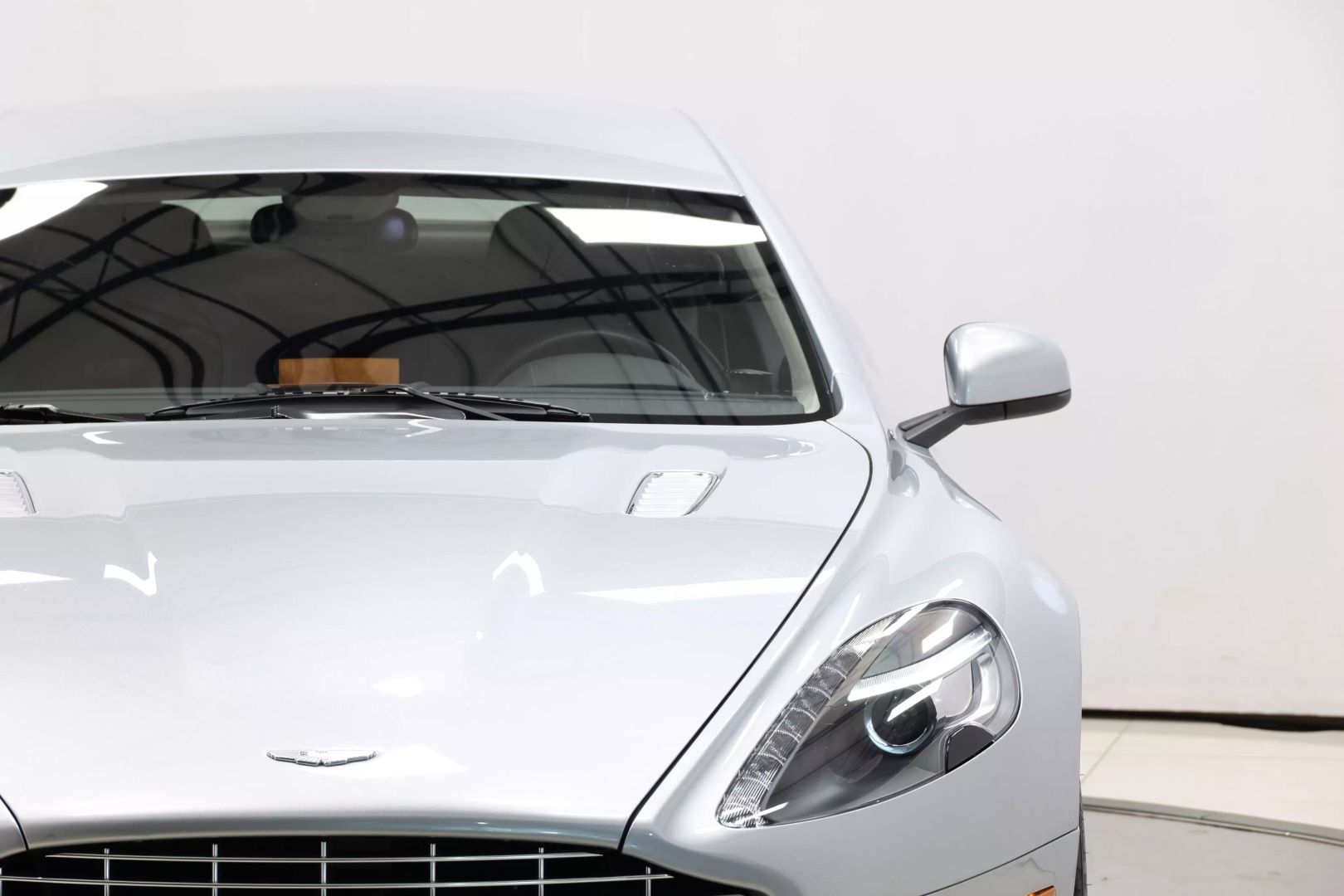 2011 Aston Martin Rapide - Image 100