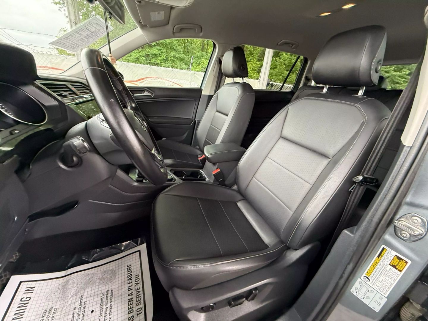 2019 Volkswagen Tiguan - Image 16