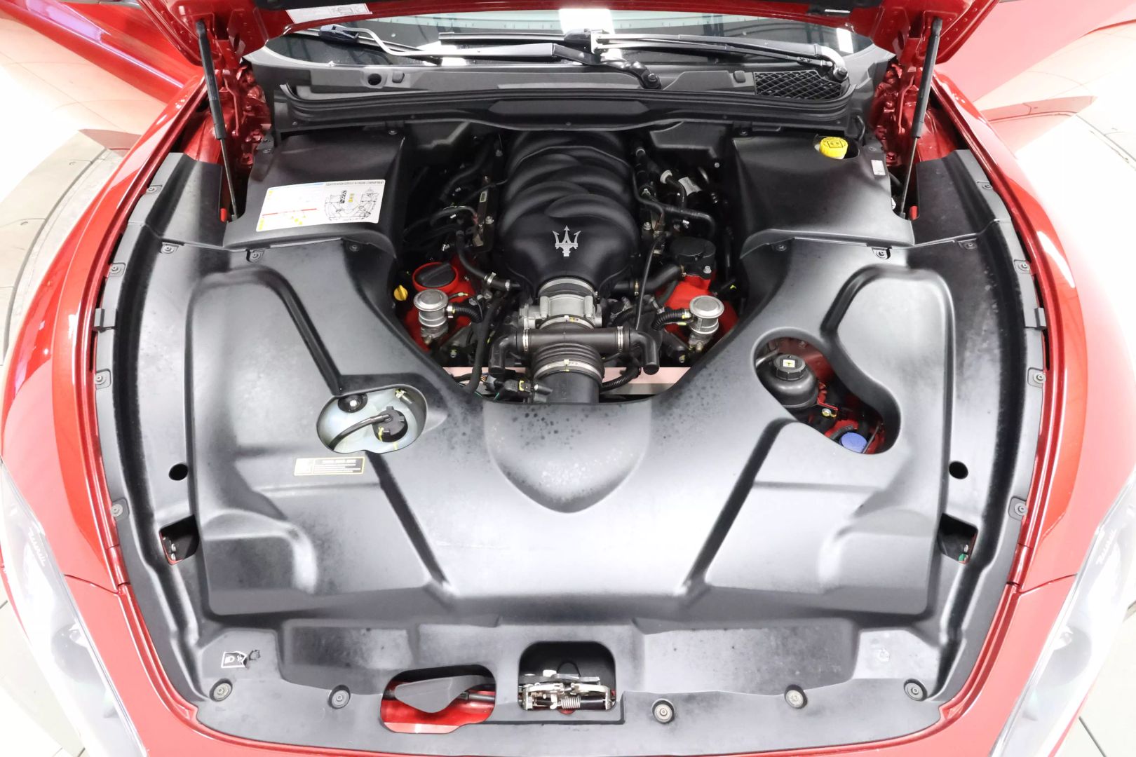 2013 Maserati Granturismo - Image 103