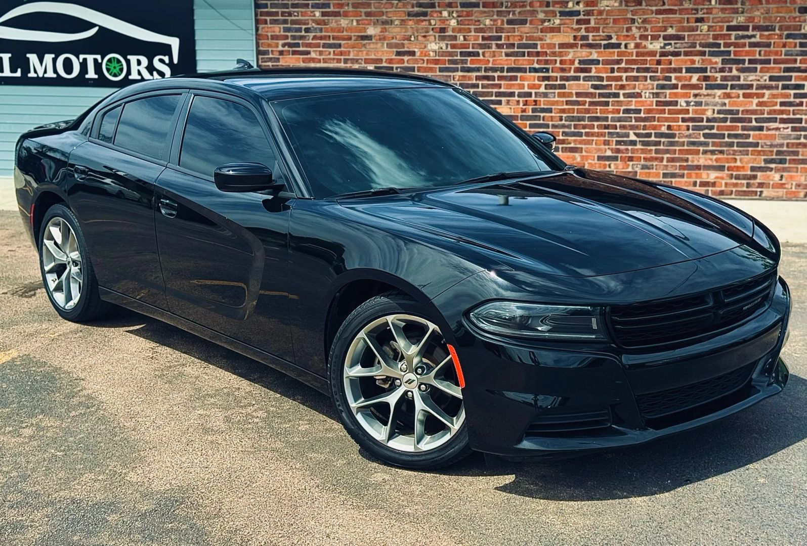 2022 Dodge Charger - Image 2