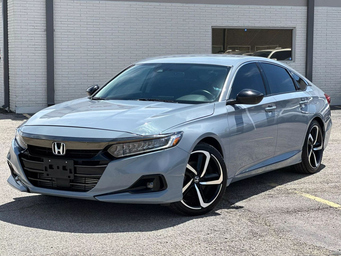 2021 Honda Accord - Image 2