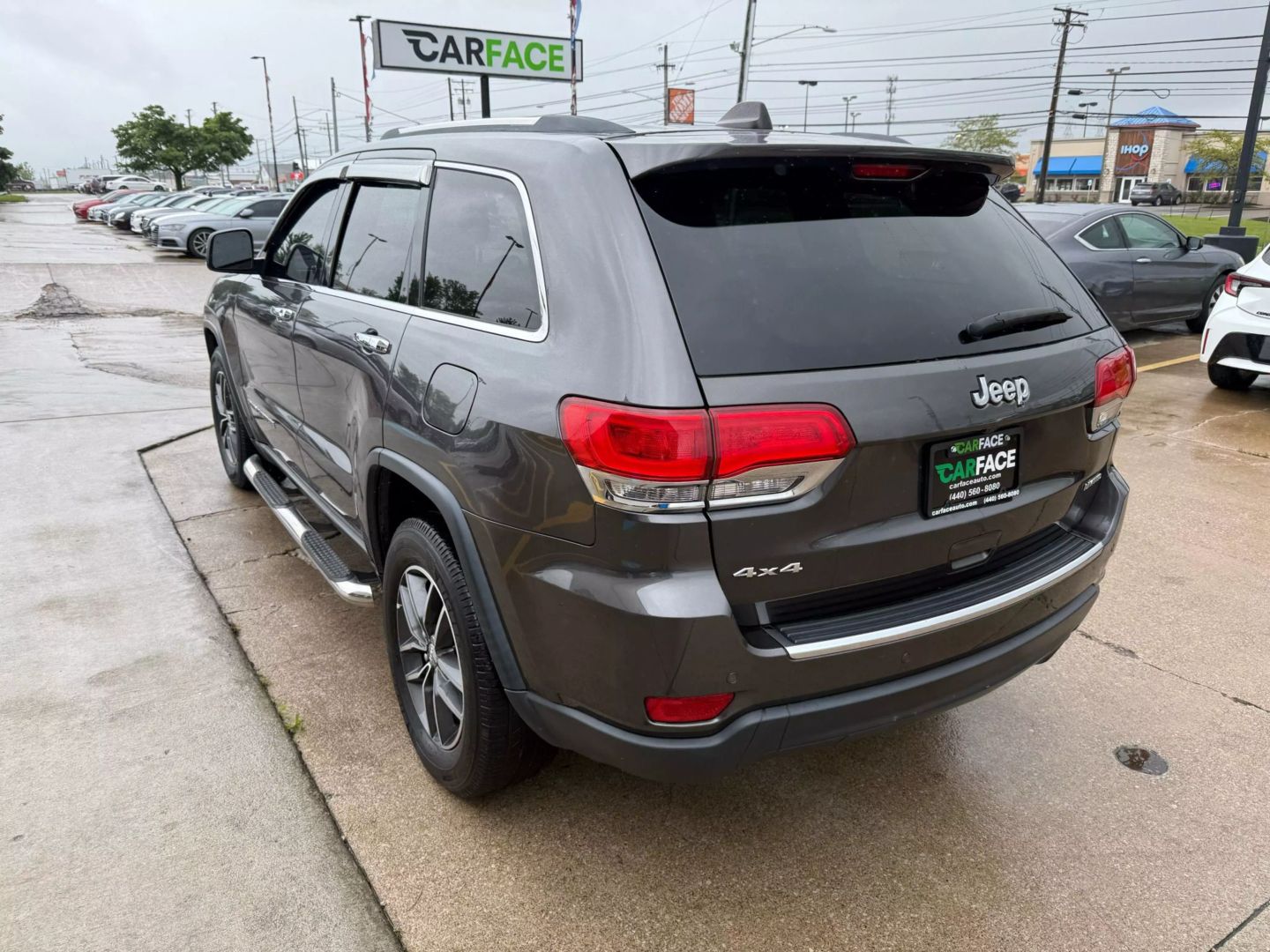 2018 Jeep Grand Cherokee - Image 7