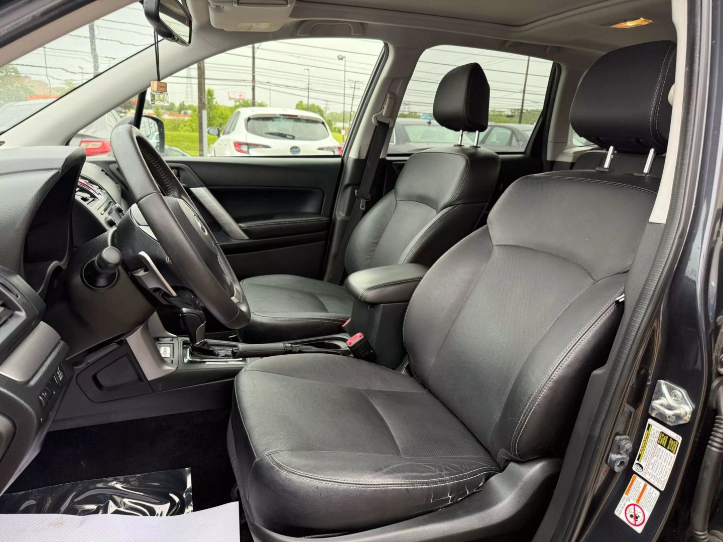 2015 Subaru Forester - Image 18