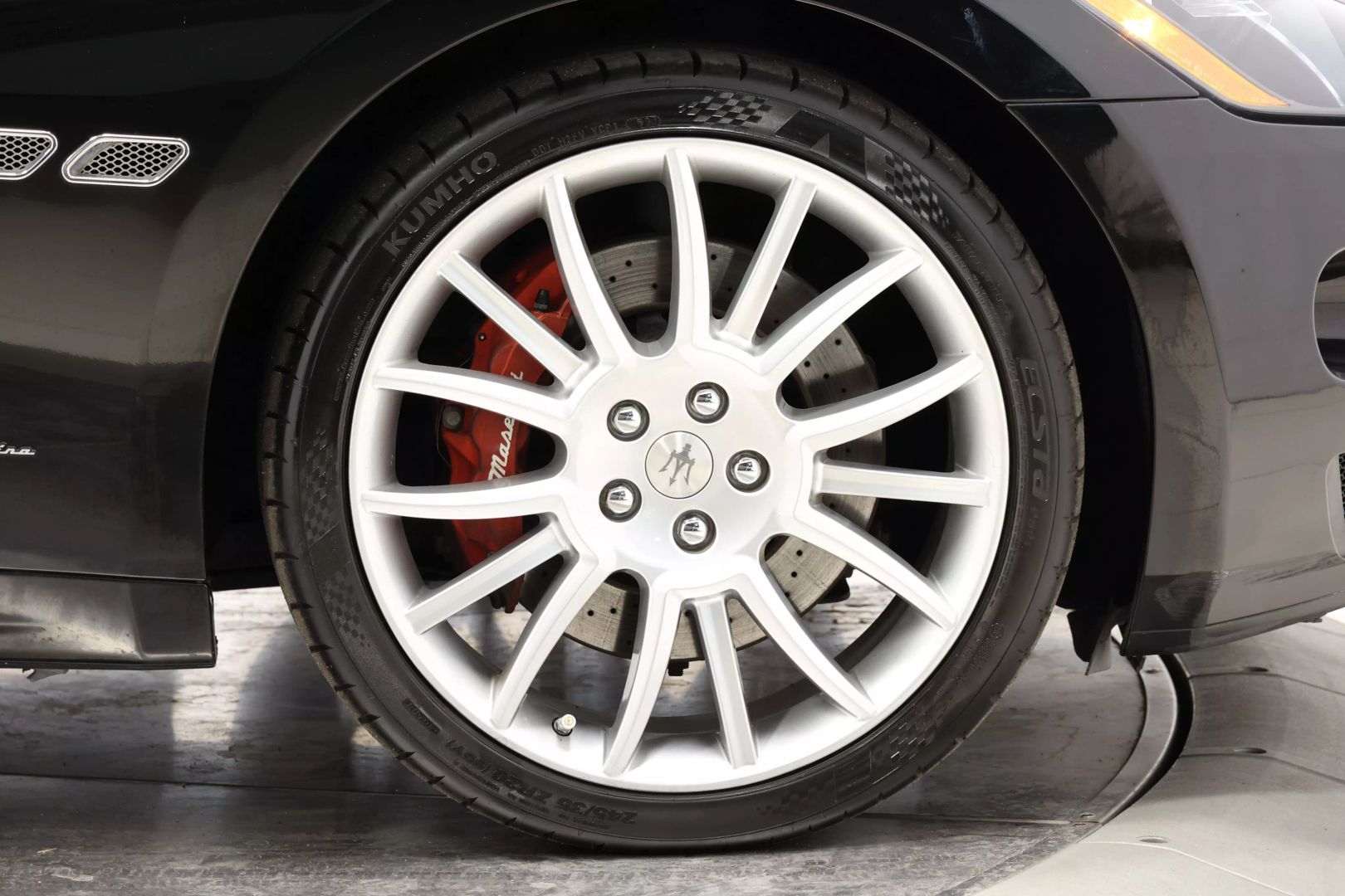 2013 Maserati Granturismo - Image 116
