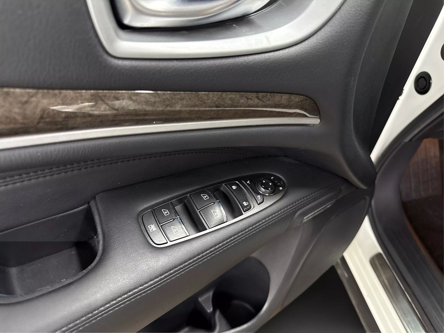2015 Infiniti Qx60 - Image 29