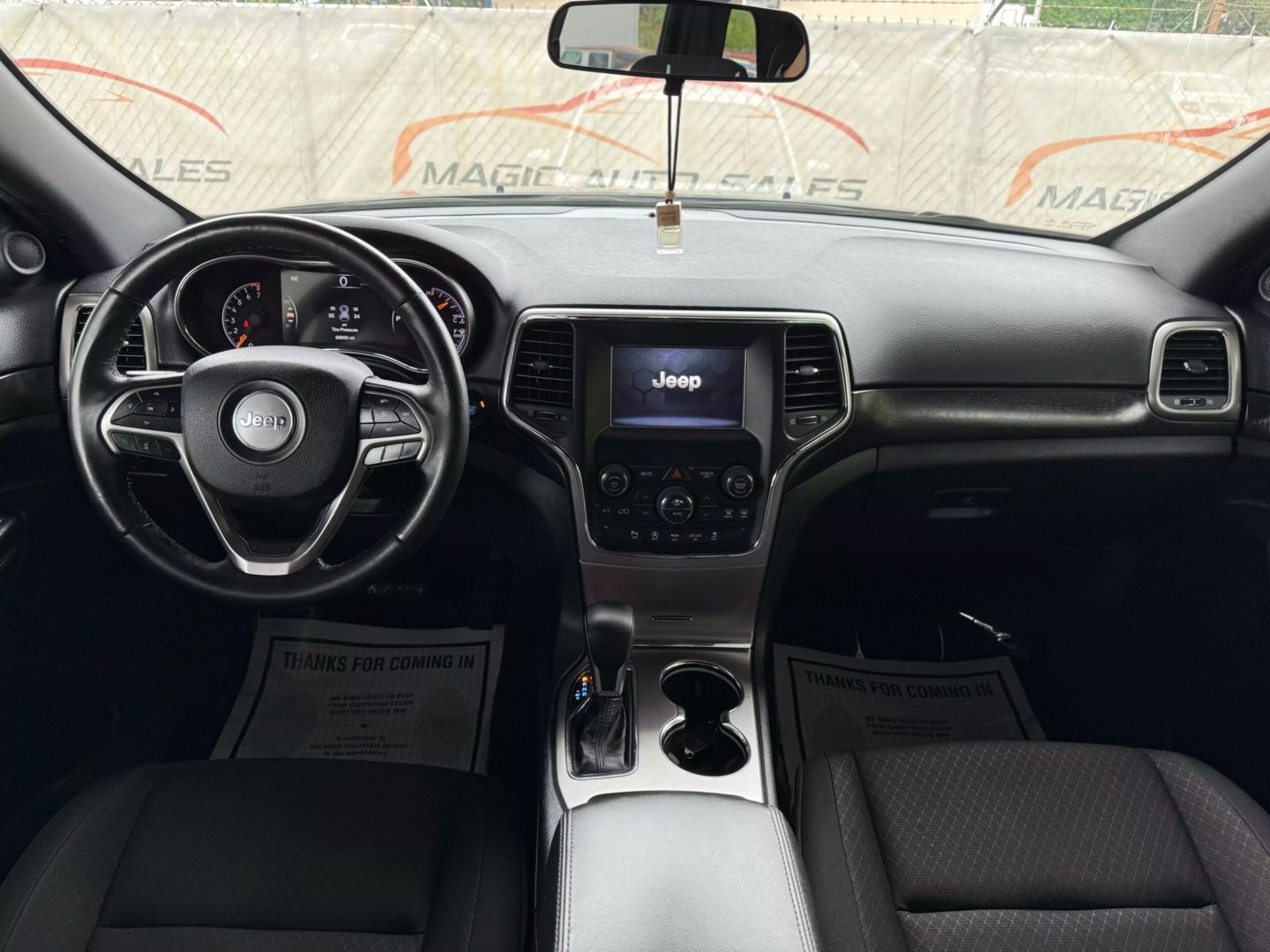 2018 Jeep Grand Cherokee - Image 27
