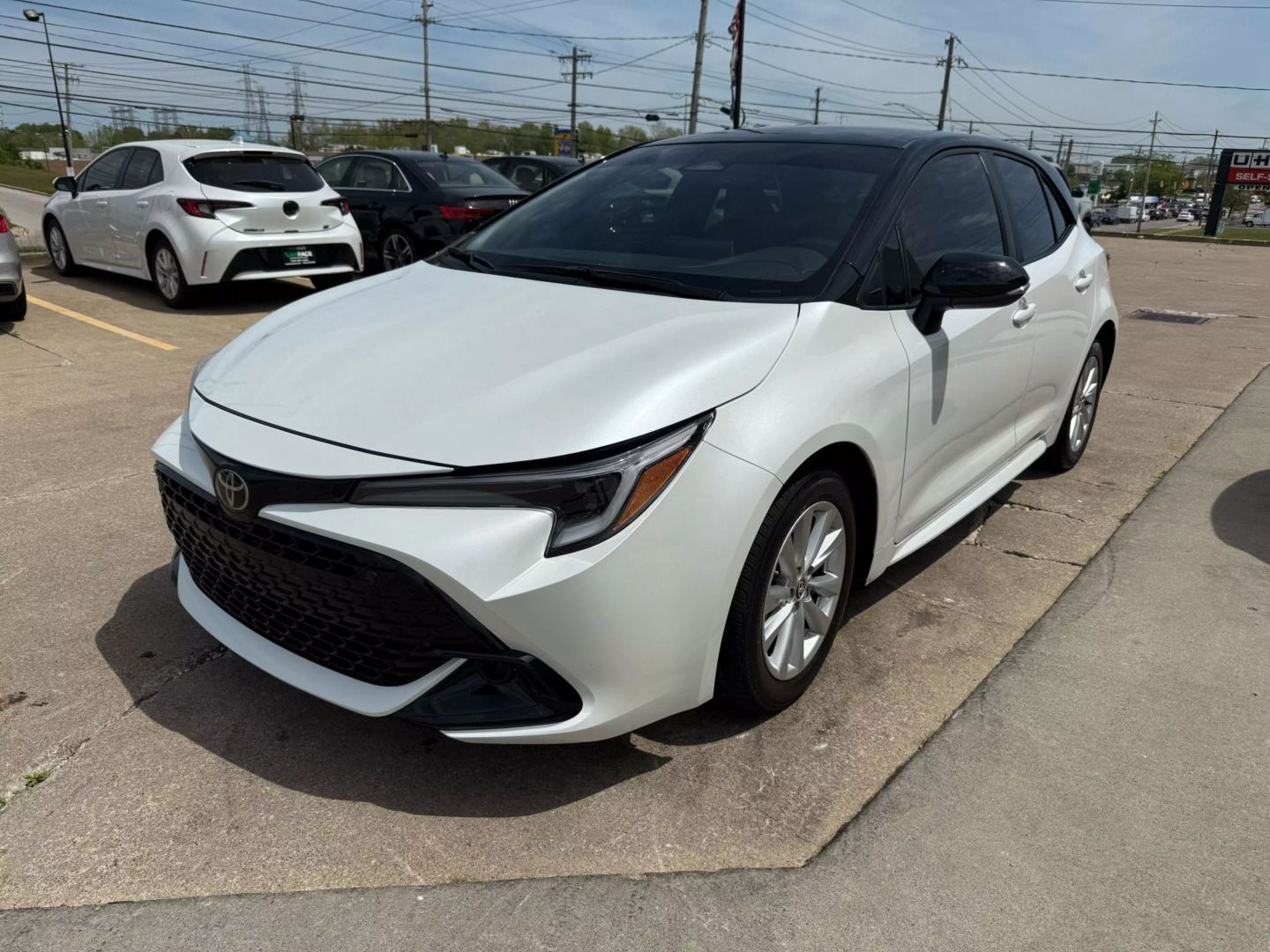 2024 Toyota Corolla Hatchback - Image 5