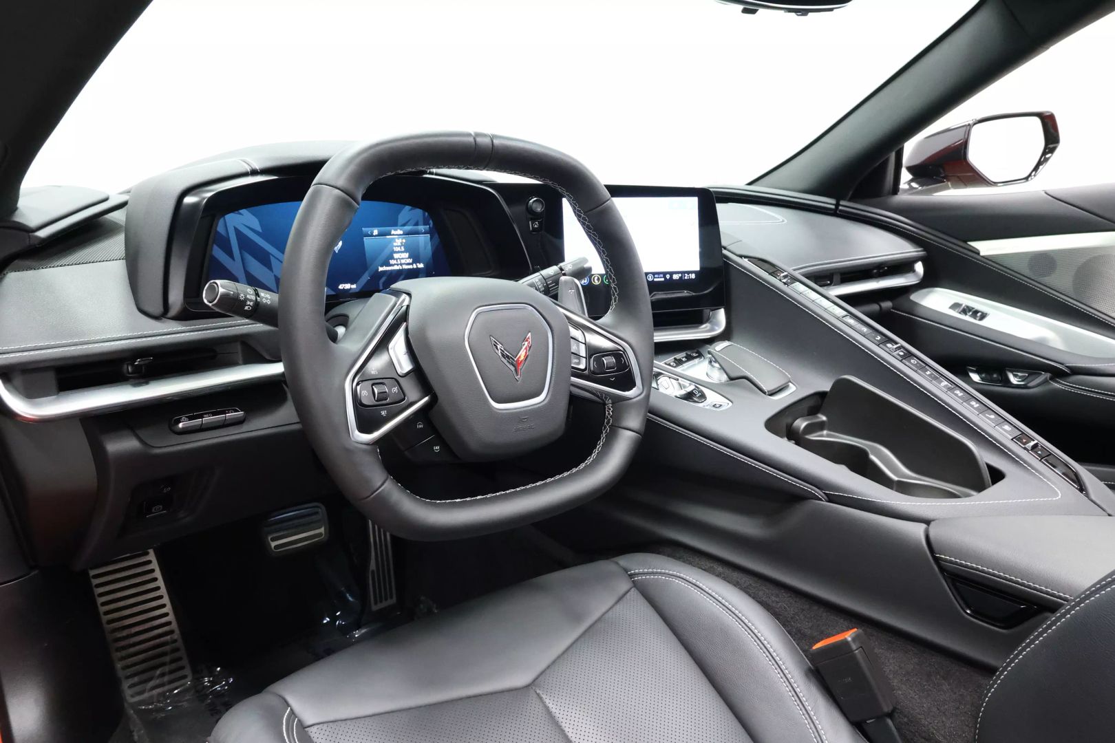 2023 Chevrolet Corvette - Image 2