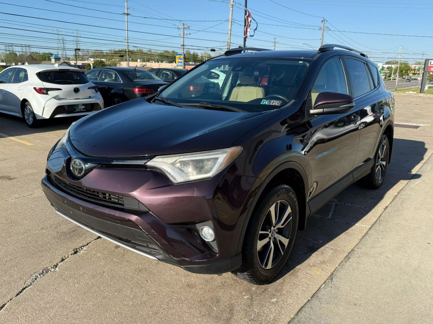 2017 Toyota Rav4 - Image 5