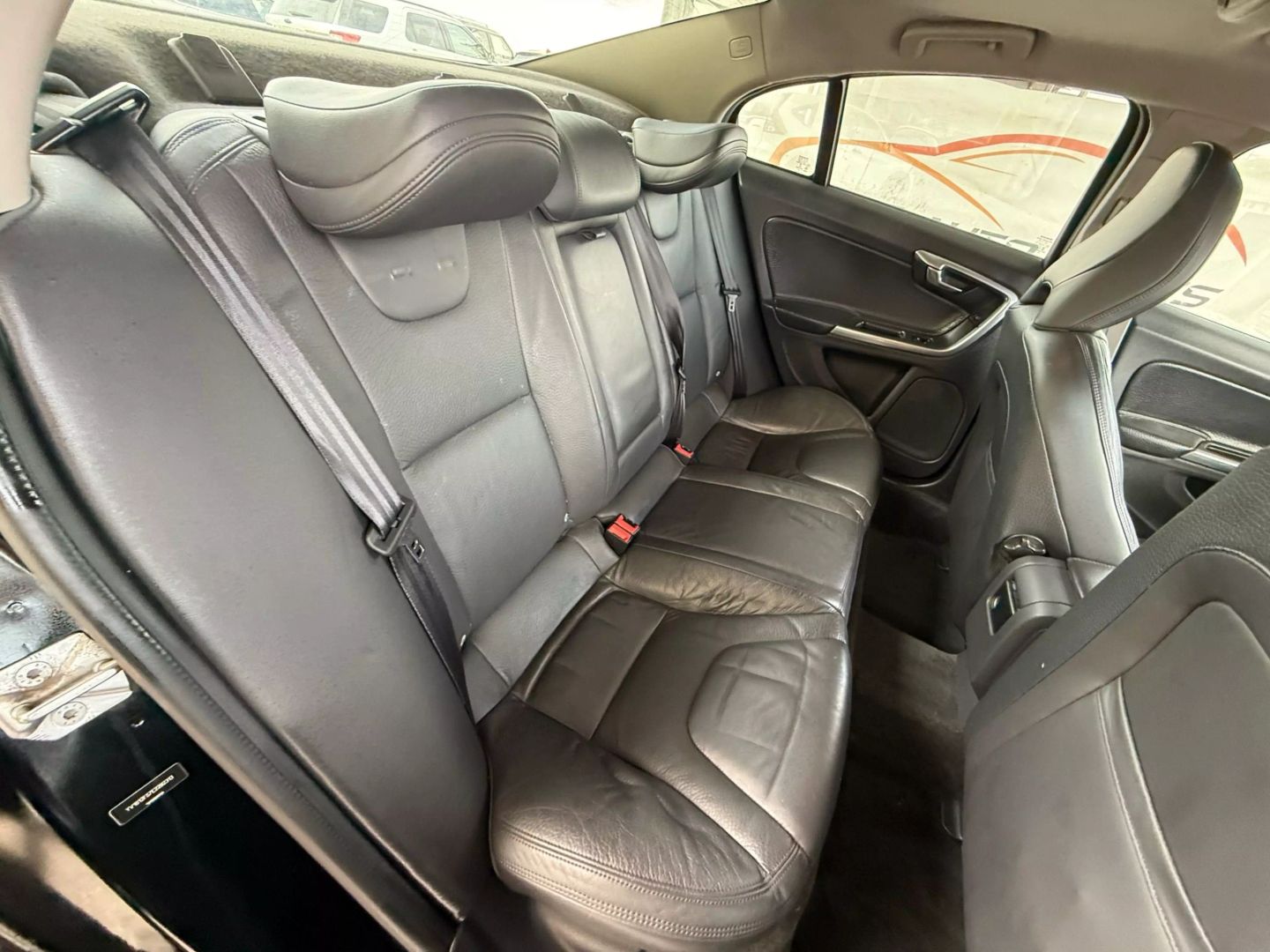 2014 Volvo S60 - Image 23