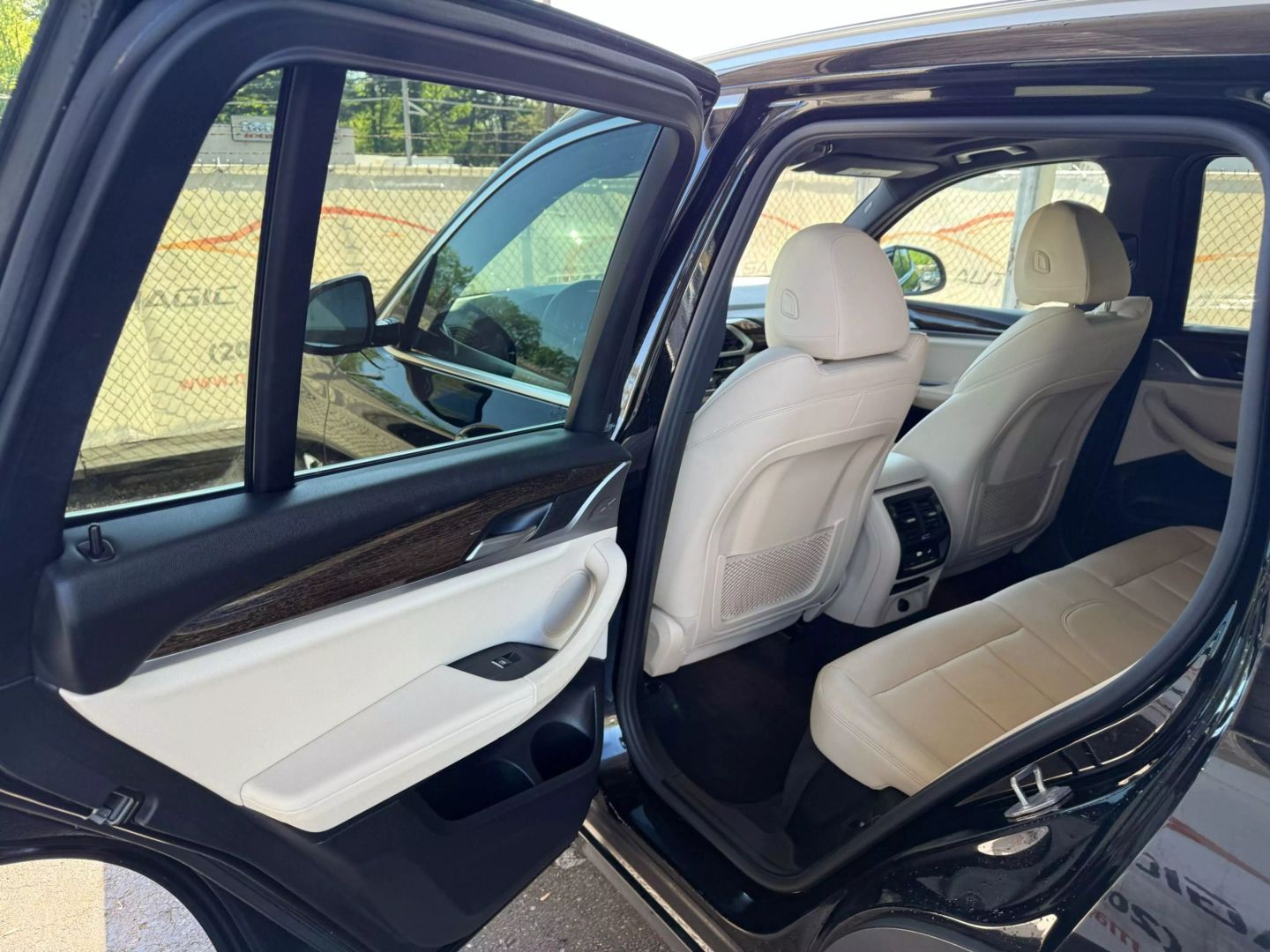 2019 Bmw X3 - Image 17