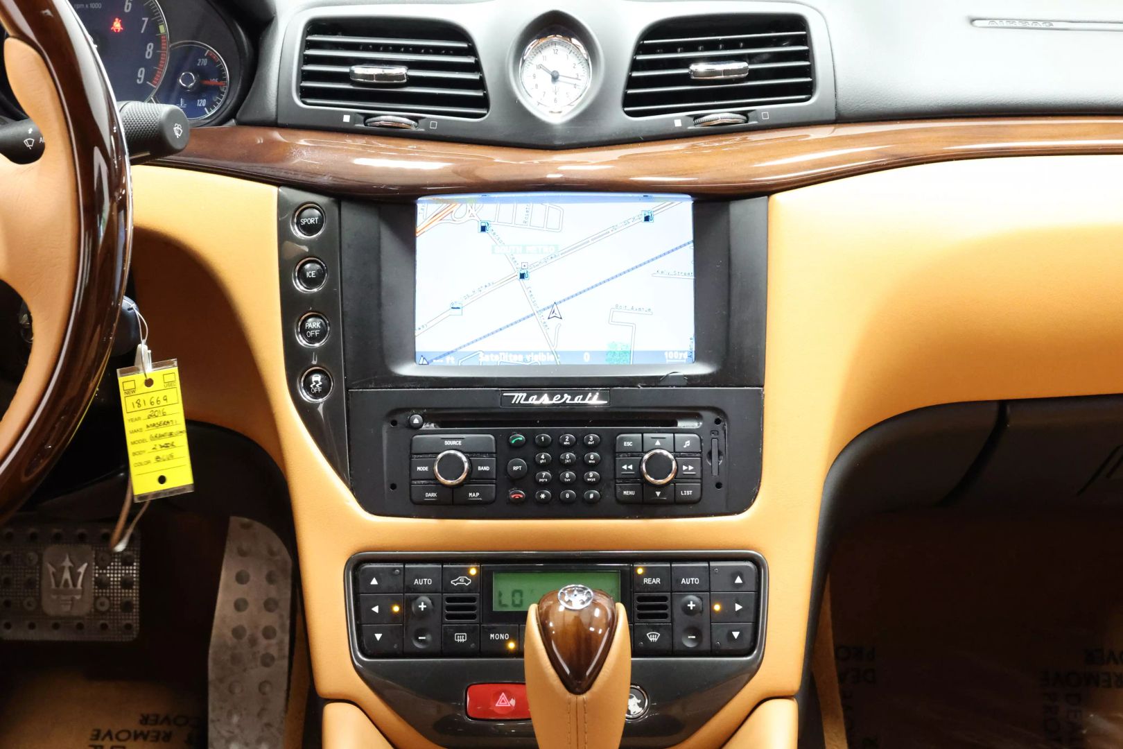 2016 Maserati Granturismo - Image 34